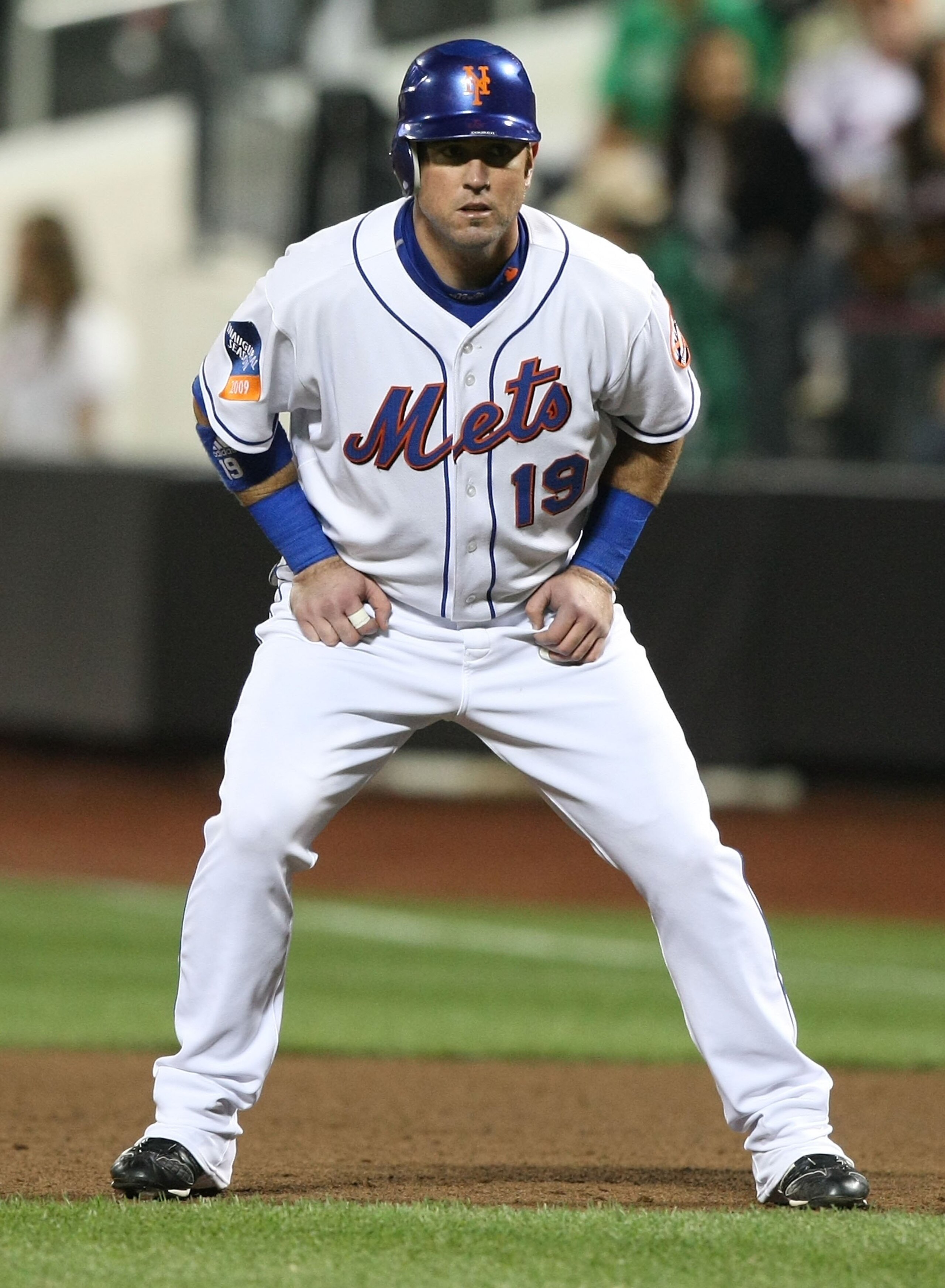 NEW YORK - JUNE 10:  Ryan Church #19 of the New York Mets in action against the Philadelphia Phillies during their game on June 10, 2009 at Citi Field in the Flushing neighborhood of the Queens borough of New York City.  (Photo by Al Bello/Getty Images)
