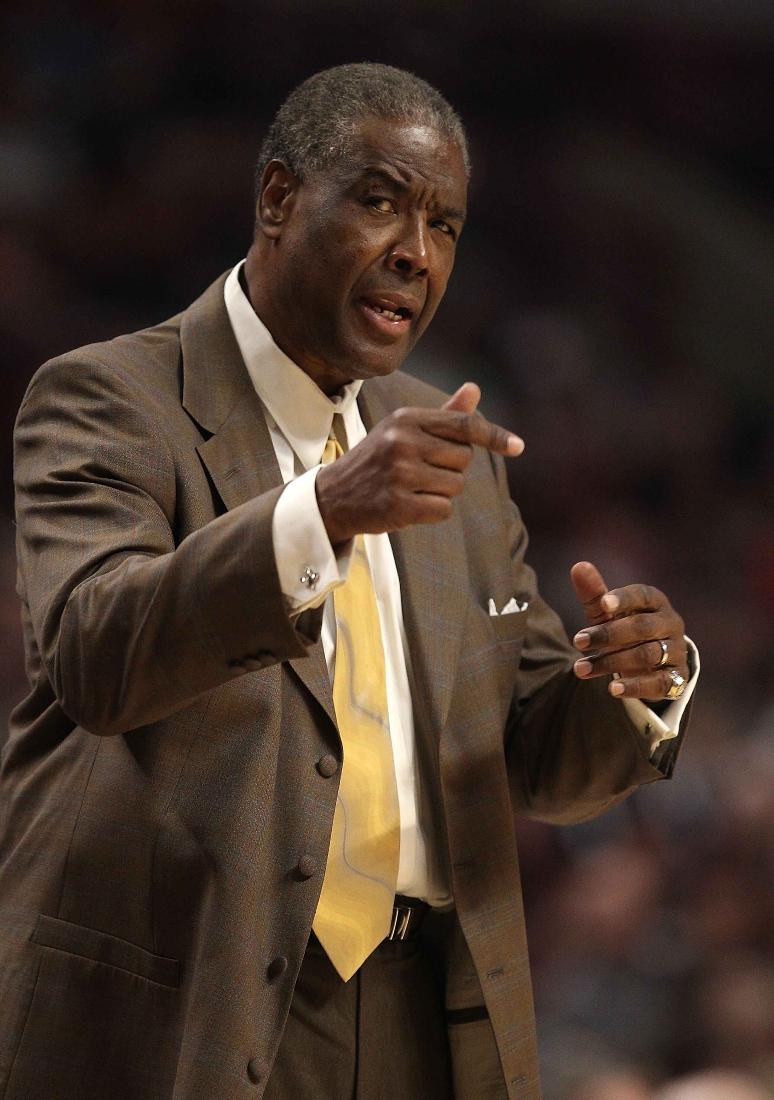 CHICAGO, IL - FEBRUARY 15: Head coach Paul Silas of the Charlotte Bobcats talks to a referee during a game against the Chicago Bulls at the United Center on February 15, 2011 in Chicago, Illinois. The Bulls defeated the Bobcats 106-94. NOTE TO USER: User