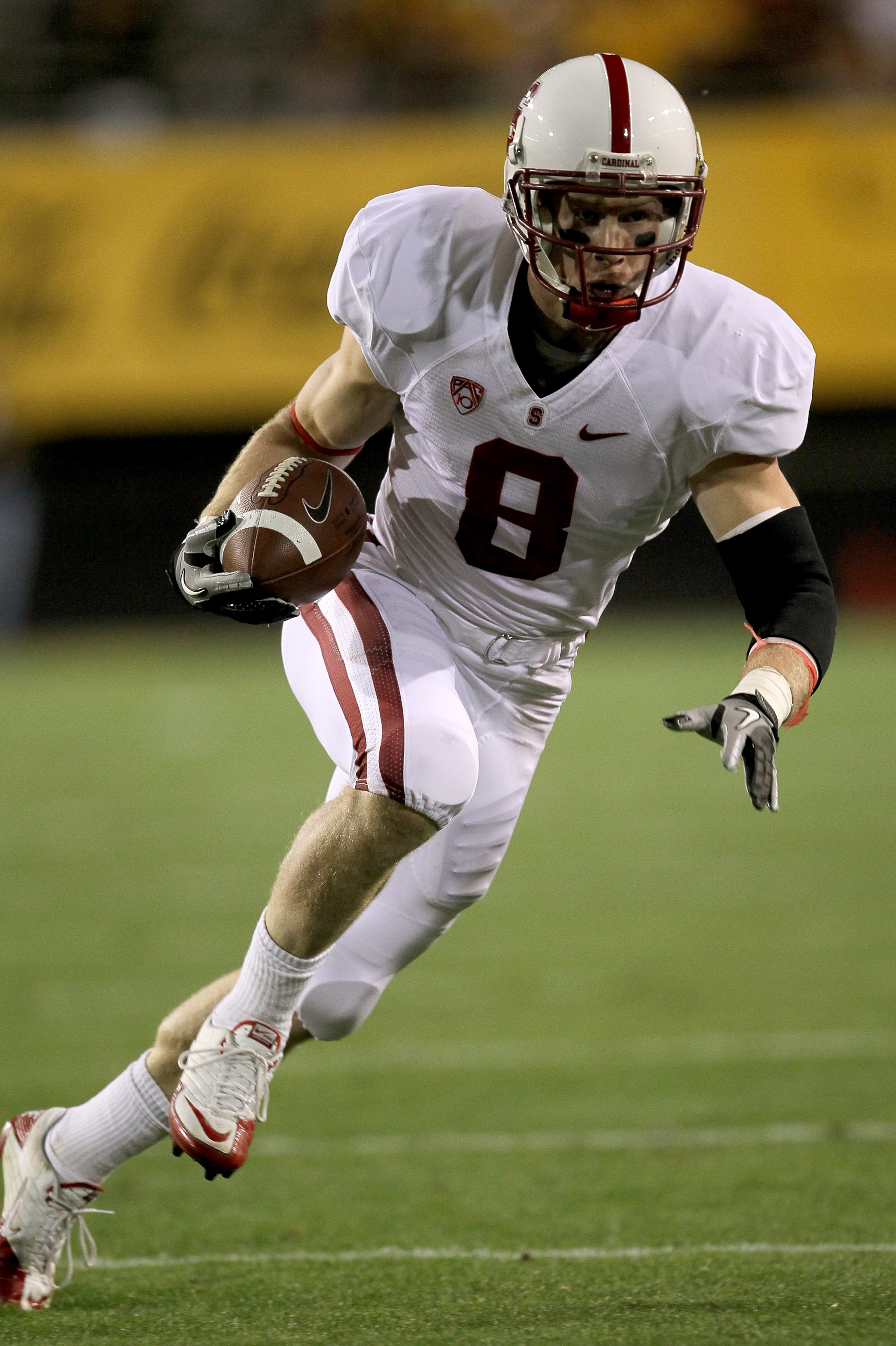 TEMPE, AZ - NOVEMBER 13: Wide receiver Ryan Whalen #8 of the Stanford Cardinal carries the ball against the Arizona State Sun Devils  at Sun Devil Stadium on November 13, 2010 in Tempe, Arizona. (Photo by Stephen Dunn/Getty Images)