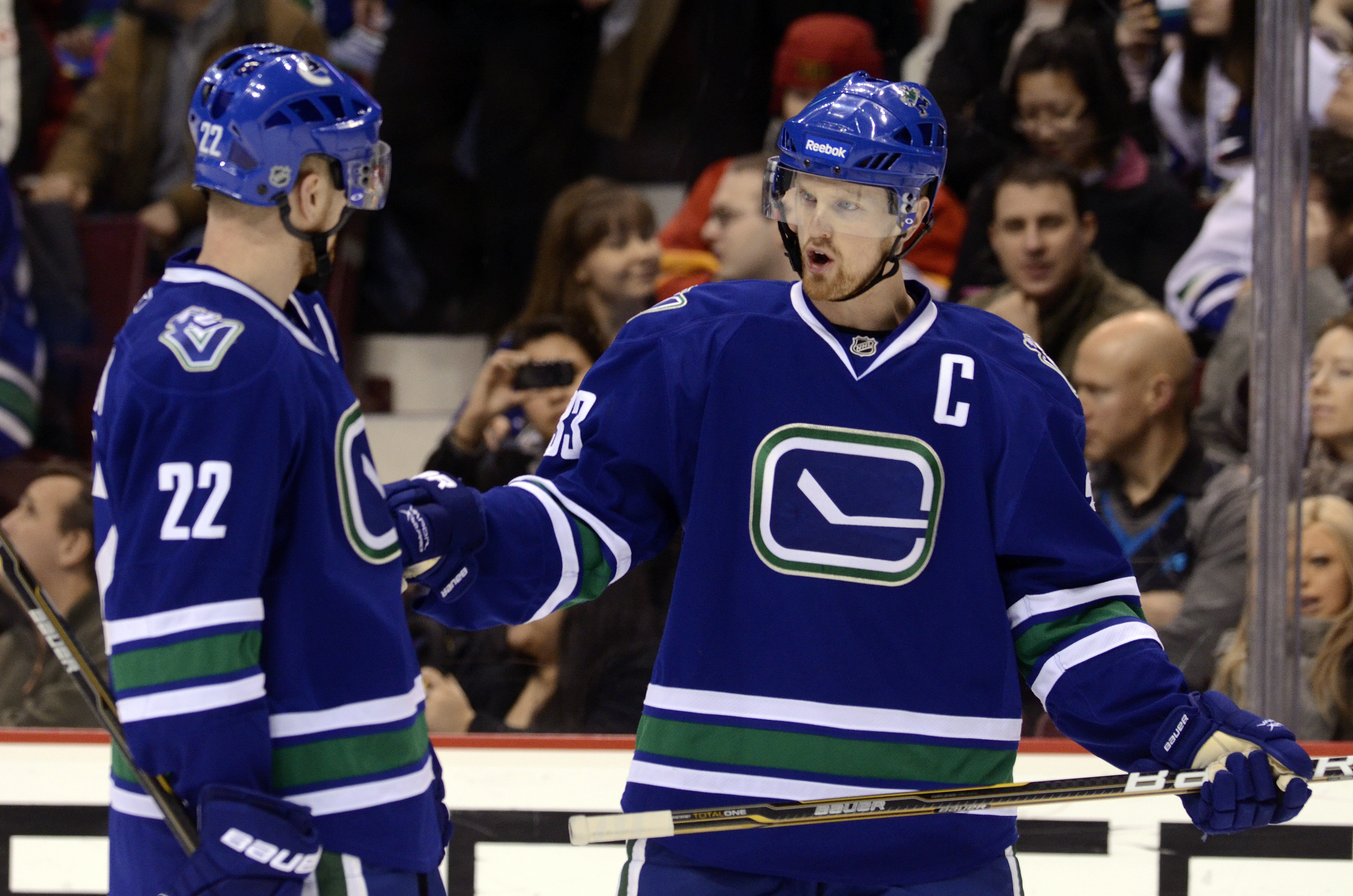 Vancouver Canucks: Thoughts on new and other rumoured jerseys