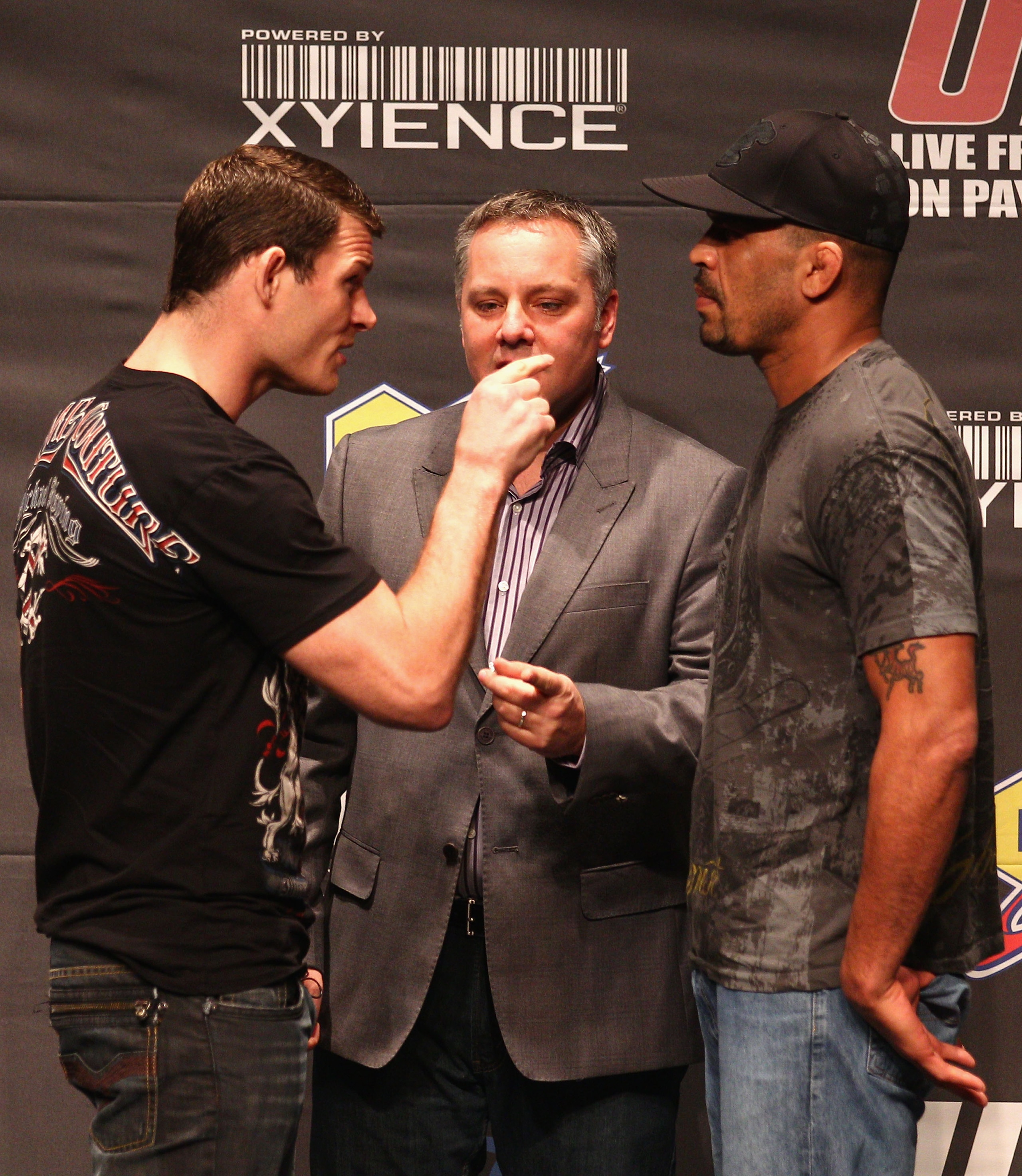 SYDNEY, AUSTRALIA - FEBRUARY 23:  Michael Bisping (L) of England and Jorge Rivera (R) of the USA pose up during a Press Conference ahead of UFC 127 at Star City on February 23, 2011 in Sydney, Australia.  (Photo by Ryan Pierse/Getty Images)