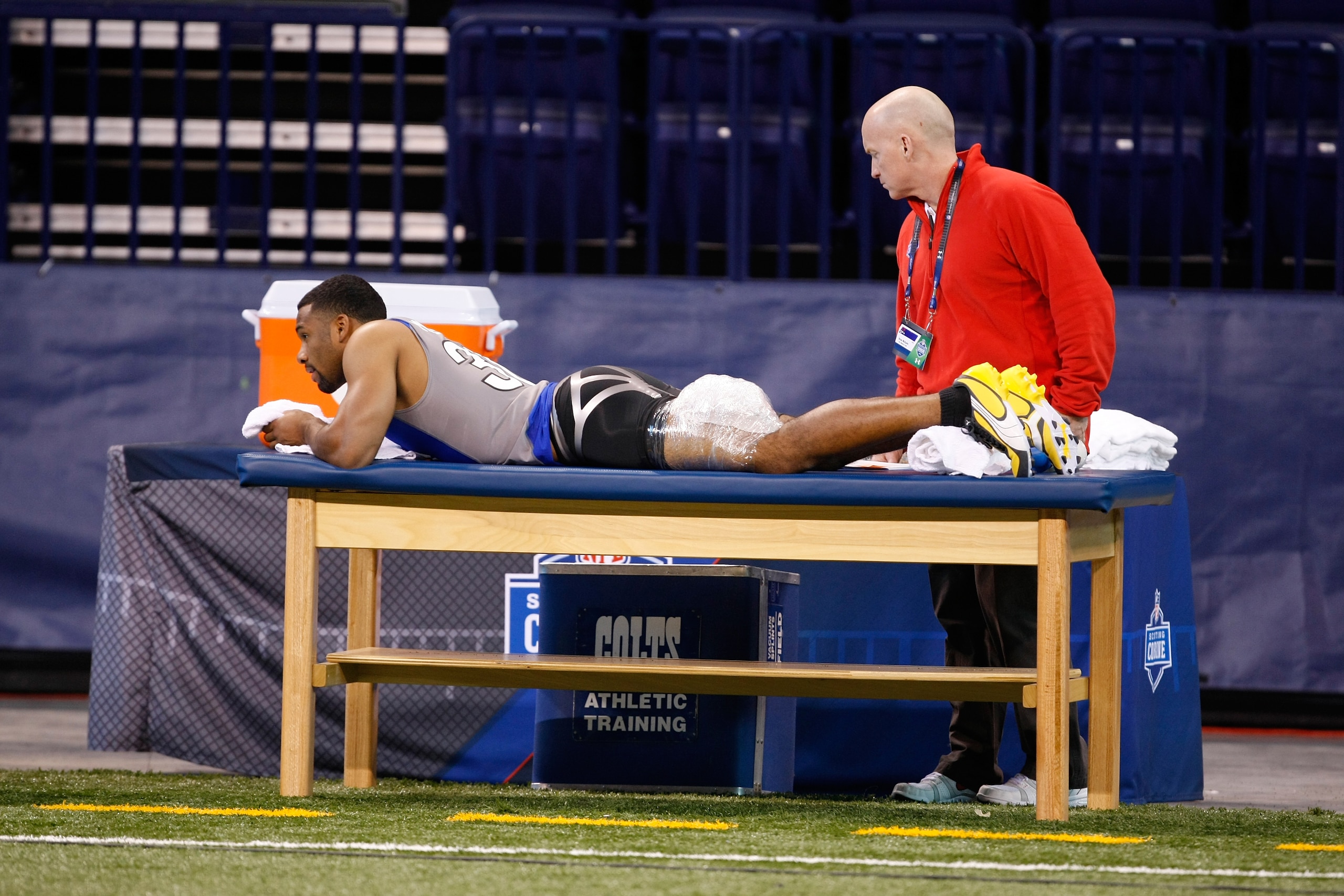 INDIANAPOLIS, IN - FEBRUARY 24:  A injured player has an ice pack taped to his hamstring during the NFL Scouting Combine at Lucas Oil Stadium on February 24, 2009 in Indianapolis, Indiana. (Photo by Scott Boehm/Getty Images)