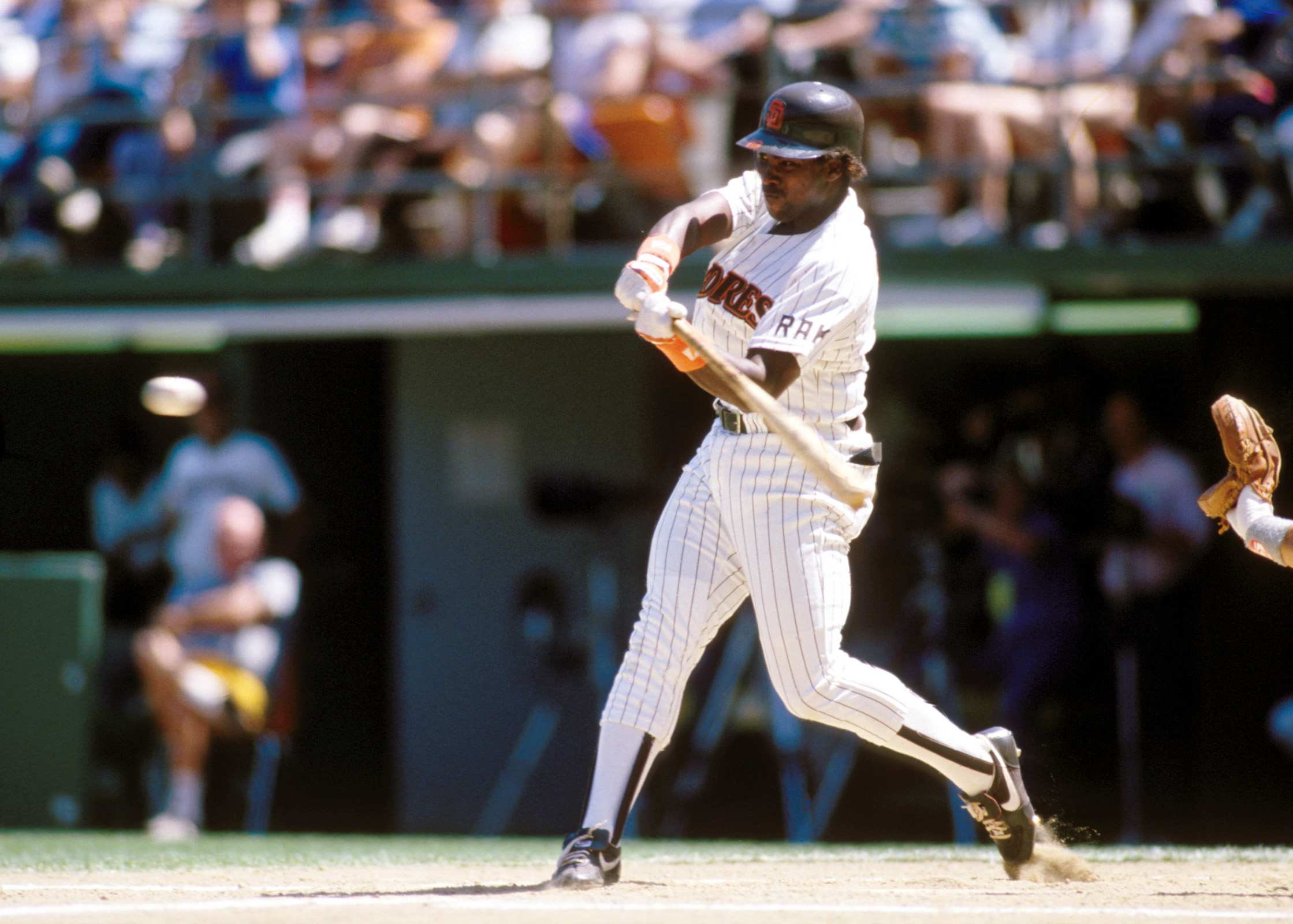 Remembering Tony Gwynn and the impact he made on Yankees fans in 1998 -  Pinstripe Alley