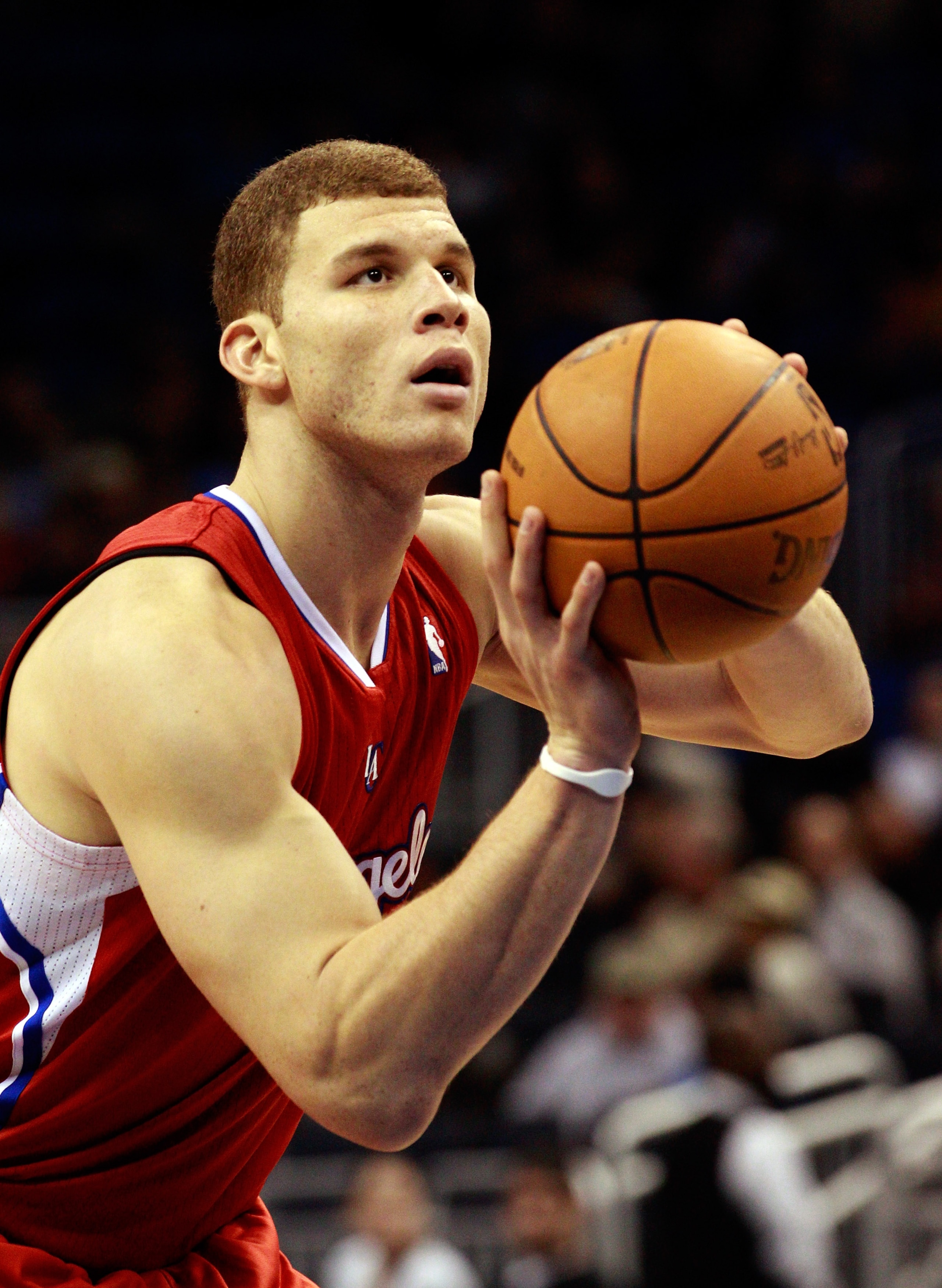 ORLANDO, FL - FEBRUARY 08:  Blake Griffin #32 of the Los Angeles Clippers attempts a shot during the game against the Orlando Magic at Amway Arena on February 8, 2011 in Orlando, Florida.  NOTE TO USER: User expressly acknowledges and agrees that, by down