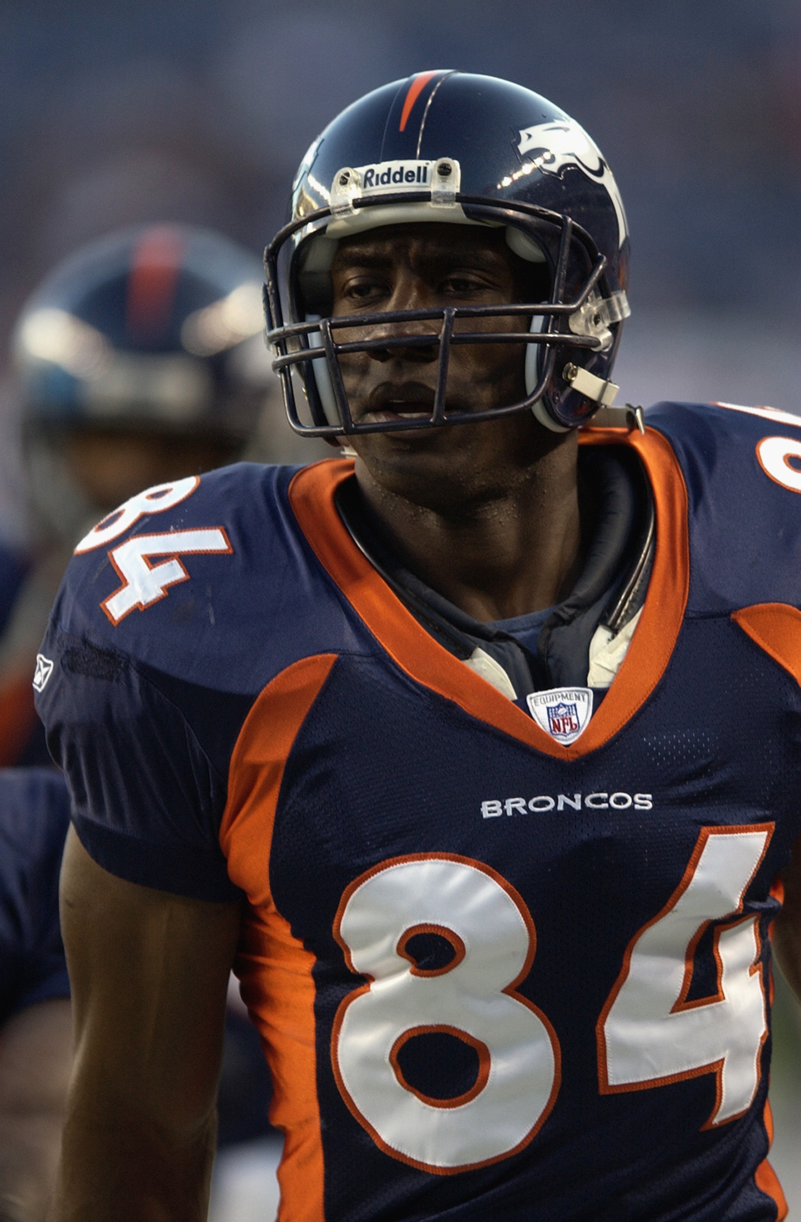 DENVER - OCTOBER 13:  Shannon Sharpe #84 of the Denver Broncos during a game against the Miami Dolphins on October 13, 2002 at INVESCO Field at Mile High in Denver, Colorado. The Dolphins defeated the Broncos 24-22. (Photo by Josh Merwin/Getty Images)