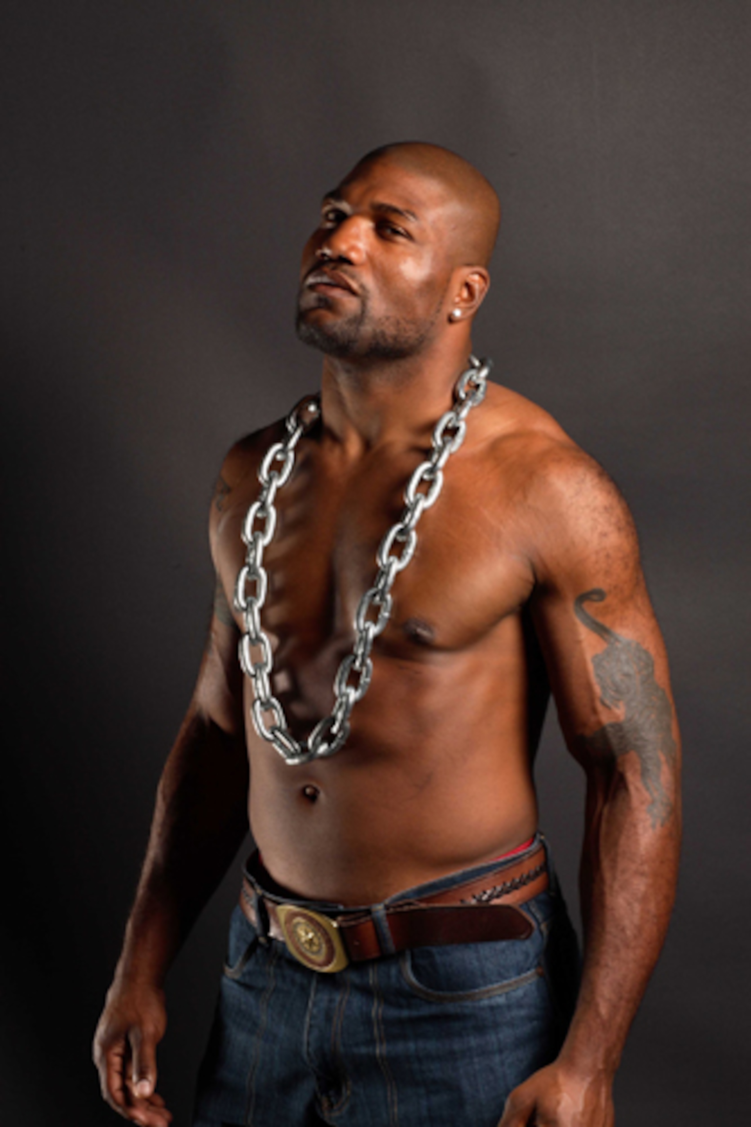 I bet he would use that chain for good use if he was in WWE
