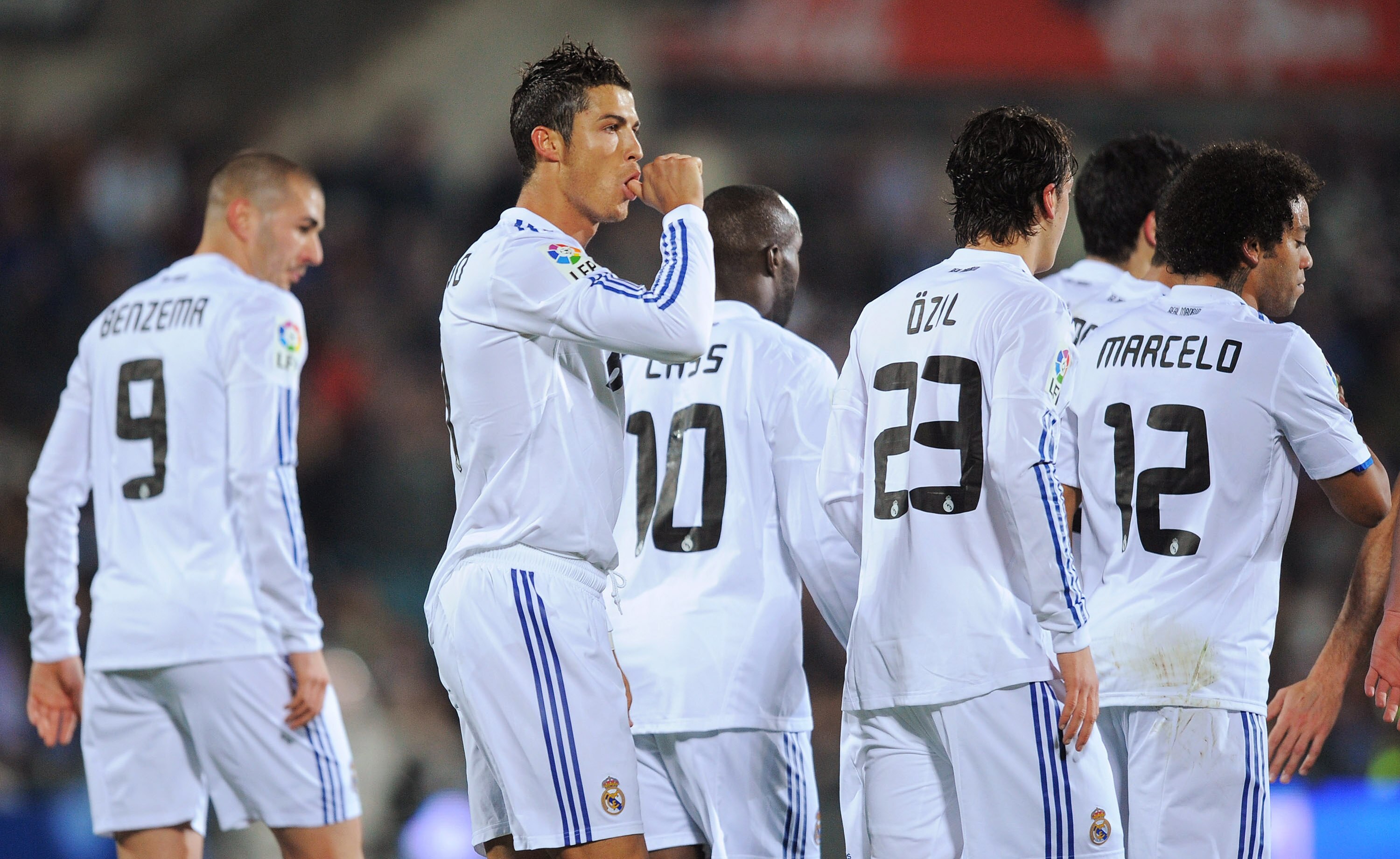 Real Madrid, Arsenal and and the World's 10 Highest Grossing Soccer