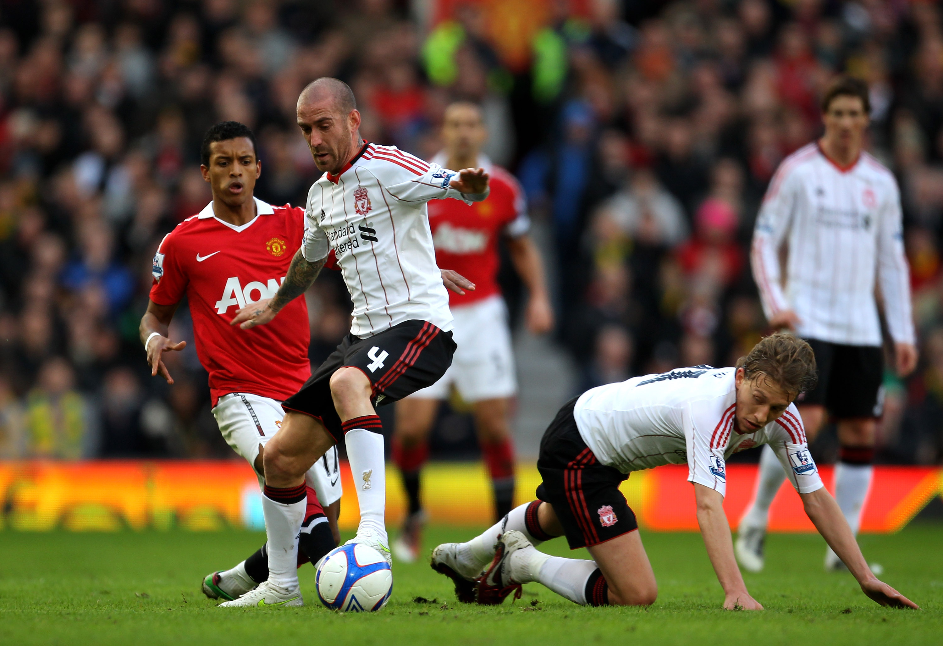 Liverpool vs Manchester United : Scoring the Key Battles ...