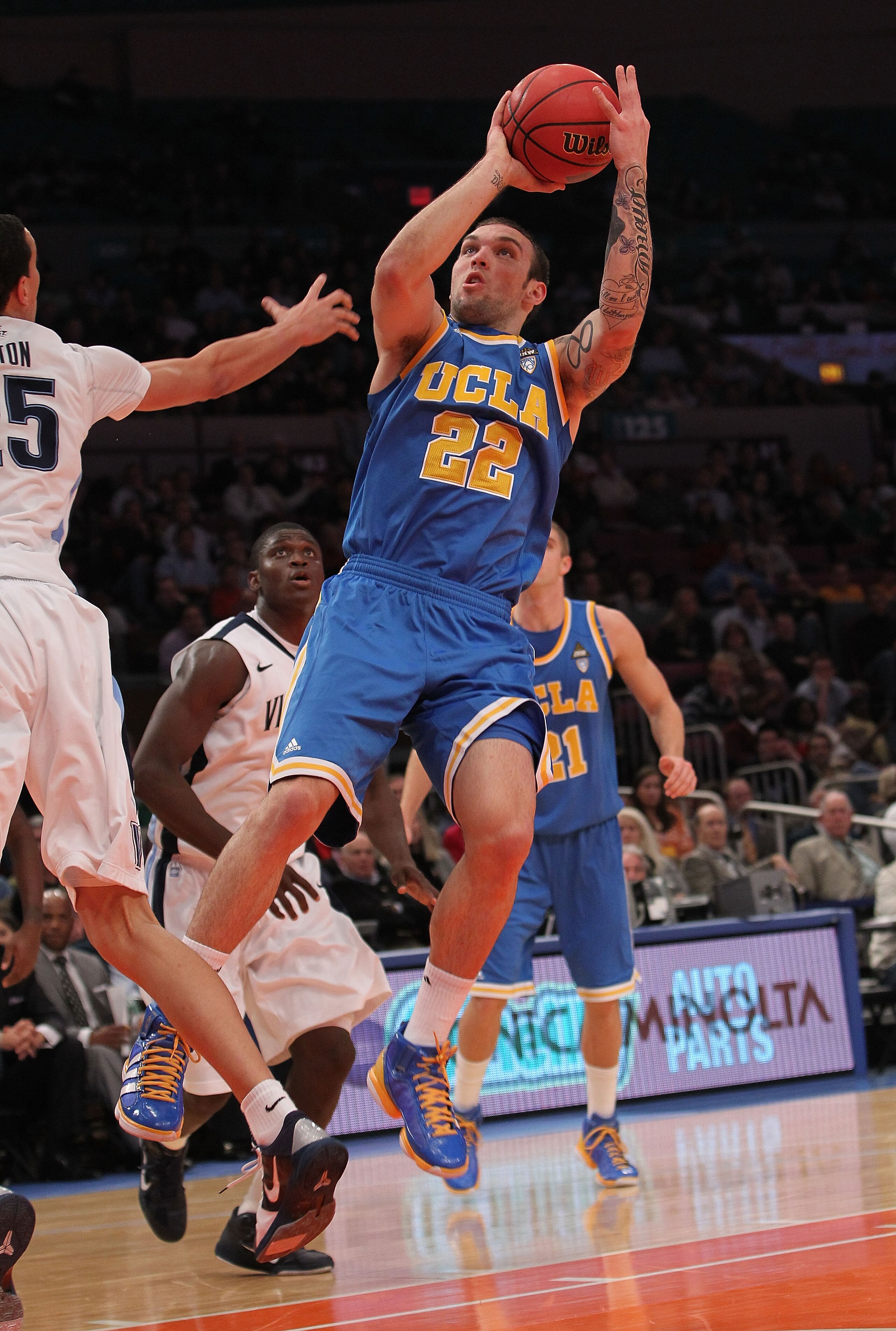 NEW YORK - NOVEMBER 24: Reeves Nelson #22 of the UCLA Bruins shoots the ball against the Villanova Wildcats during their preseason NIT semifinal at Madison Square Garden on November 24, 2010 in New York City.  (Photo by Nick Laham/Getty Images)