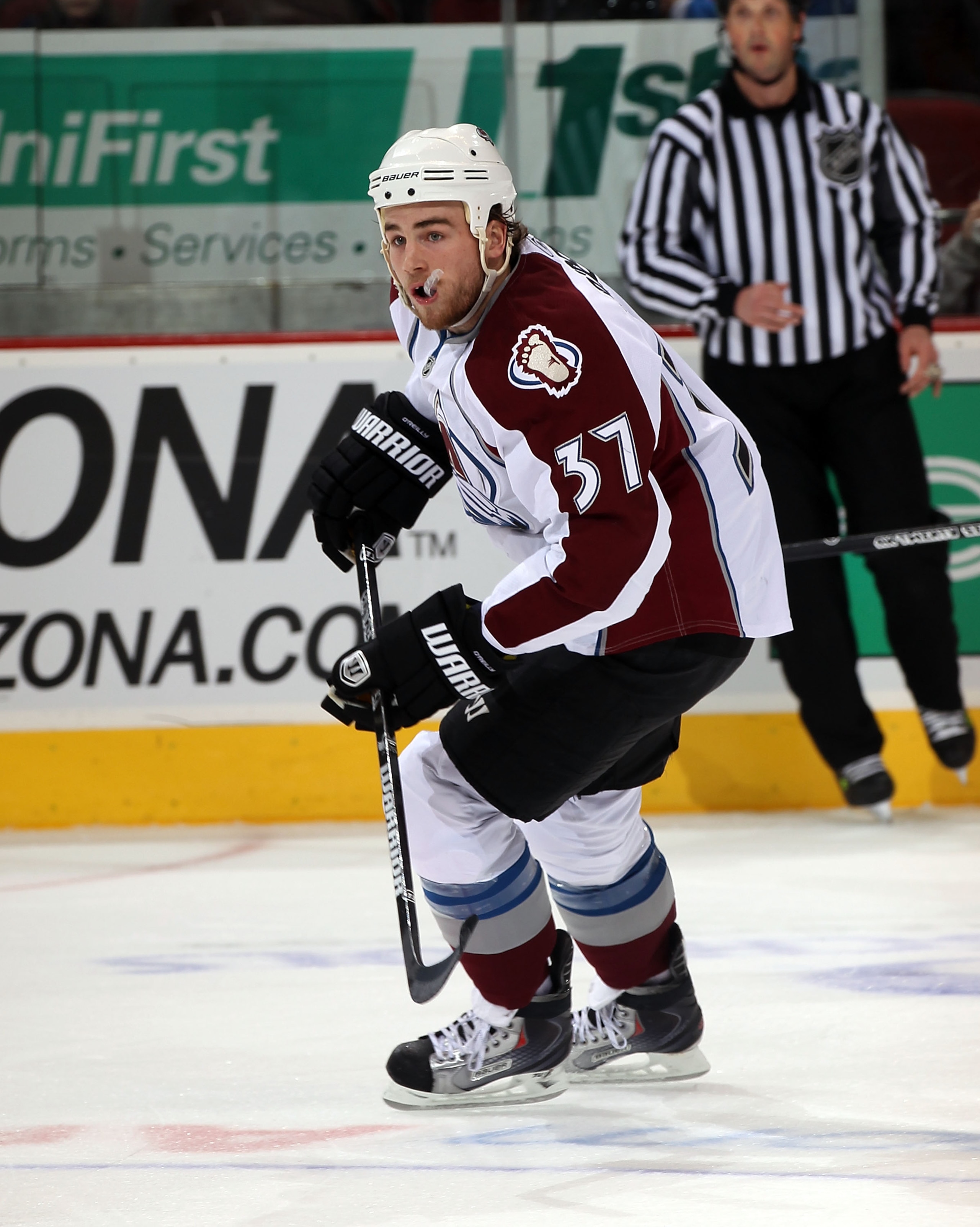 GLENDALE, AZ - FEBRUARY 07:  Ryan O'Reilly #37 of the Colorado Avalanche skates against the Phoenix Coyotes at the Jobing.com Arena on February 7, 2011 in Glendale, Arizona.  (Photo by Bruce Bennett/Getty Images)