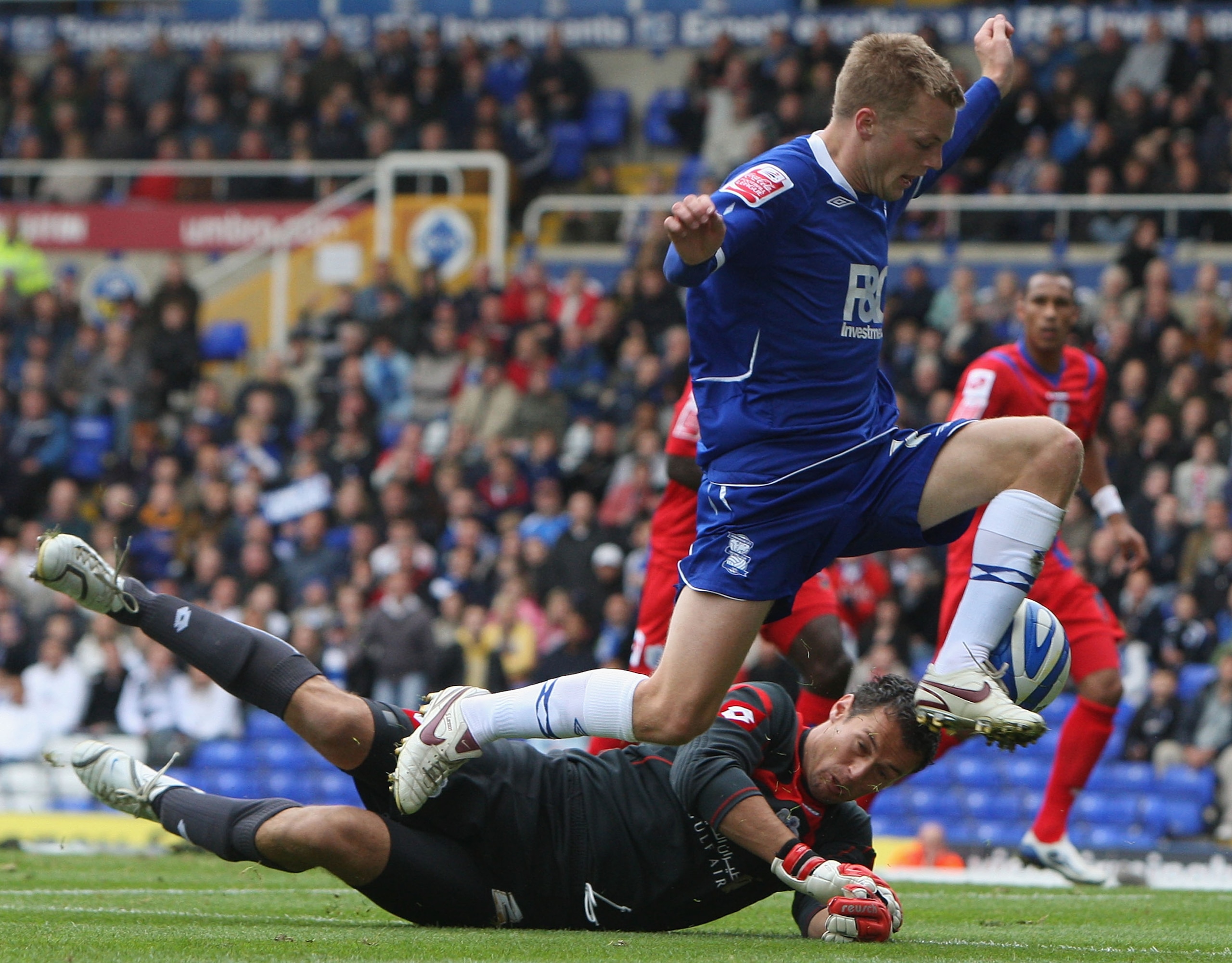 BIRMINGHAM, UNITED KINGDOM - OCTOBER 04:  Sebastian Larsson (R) of Birmingham City tangles with Radek Cerny of QPR during an unsuccessful attempt on goal during the Coca Cola Championship match between Birmingham City and Queens Park Rangers at St Andrews