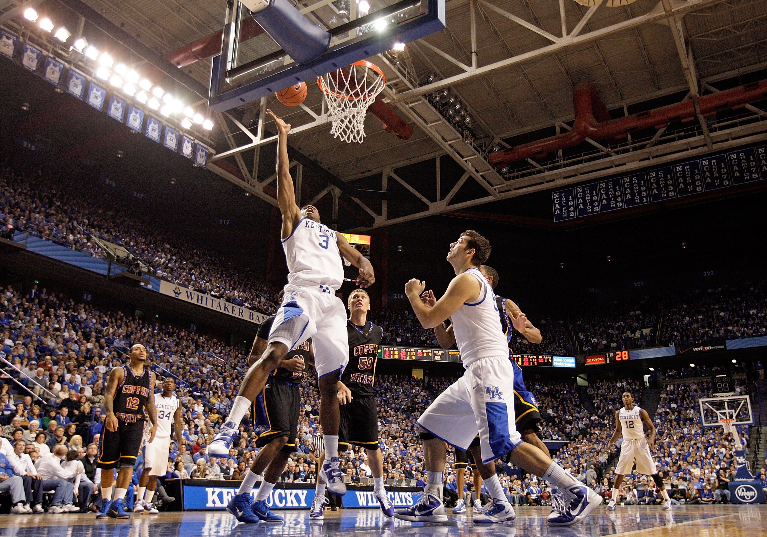 LEXINGTON, KY - DECEMBER 28:  Terrence Jones #3 of the Kentucky Wildcats shoots the ball during the game against the Coppin State Eagles at Rupp Arena on December 28, 2010 in Lexington, Kentucky.  Kentucky won 91-61.  (Photo by Andy Lyons/Getty Images)