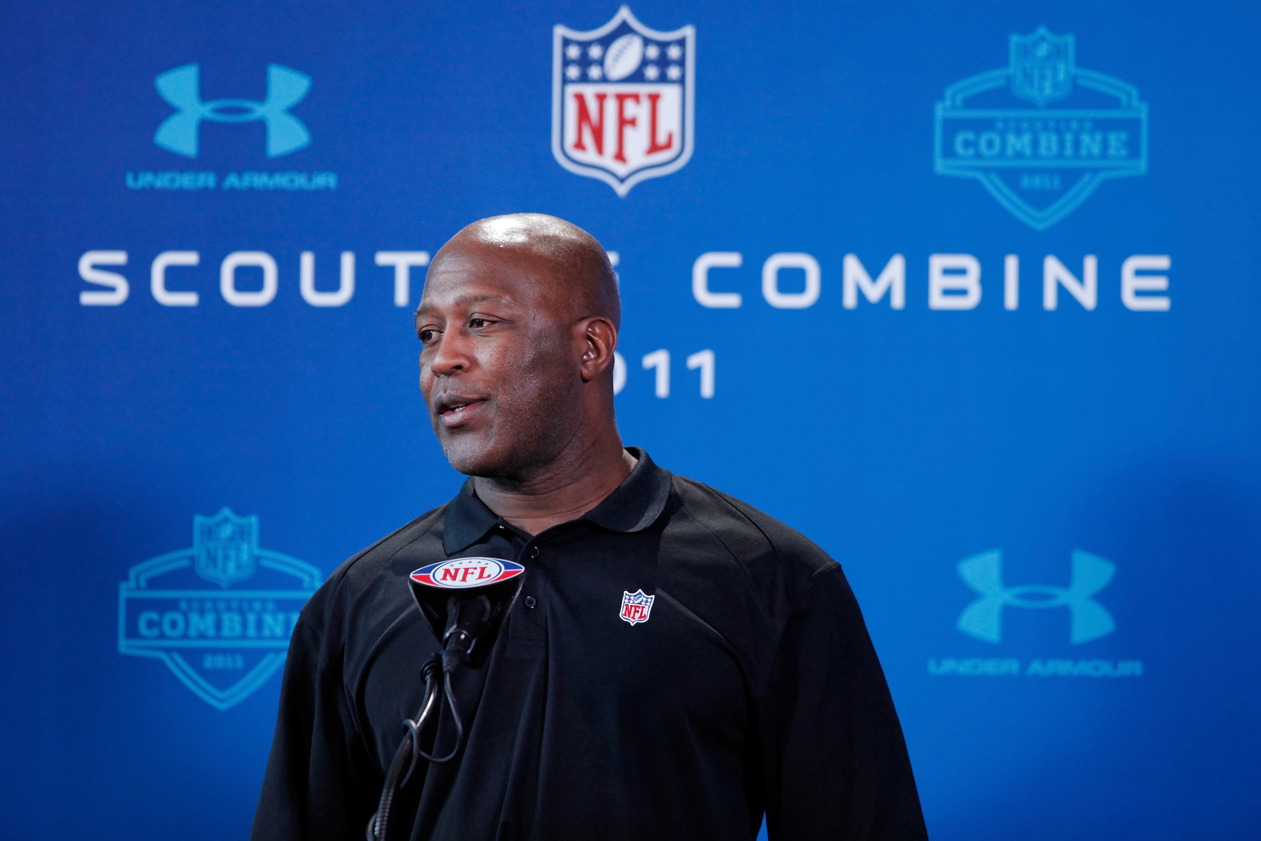 INDIANAPOLIS, IN - FEBRUARY 25: Chicago Bears head coach Lovie Smith answers questions during a media session at the 2011 NFL Scouting Combine at Lucas Oil Stadium on February 25, 2011 in Indianapolis, Indiana. (Photo by Joe Robbins/Getty Images)