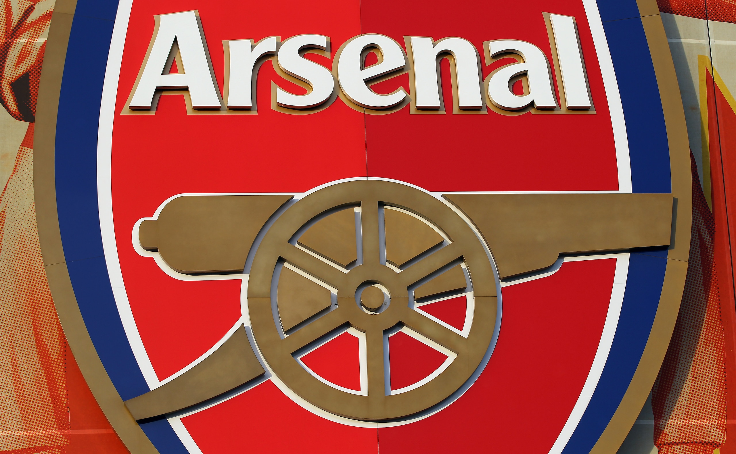 LONDON, UNITED KINGDOM - FEBRUARY 24:  An Arsenal FC sign is seen outside the Emirates Stadium on February 24, 2011 in London, England.  (Photo by Julian Finney/Getty Images)