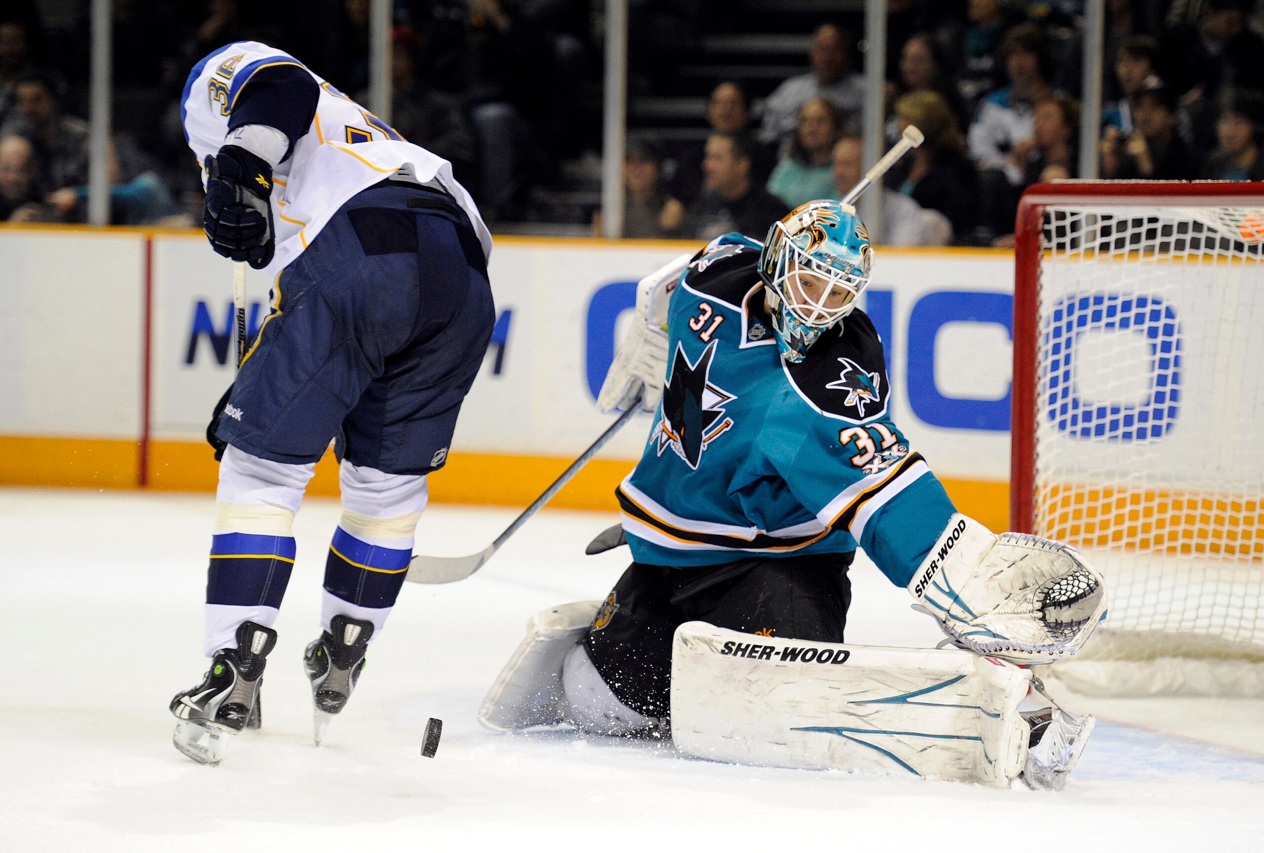 SAN JOSE, CA - JANUARY 15: Goalie Antti Niemi #31of the San Jose Sharks makes a save against the St. Louis Blues in the third period of an NHL hockey game at the HP Pavilion on January 15, 2011 in San Jose, California. The Sharks won the game 4-2. (Photo SAN JOSE, CA - JANUARY 15: Goalie Antti Niemi #31of the San Jose Sharks makes a save against the St. Louis Blues in the third period of an NHL hockey game at the HP Pavilion on January 15, 2011 in San Jose, California. The Sharks won the game 4-2. (Photo