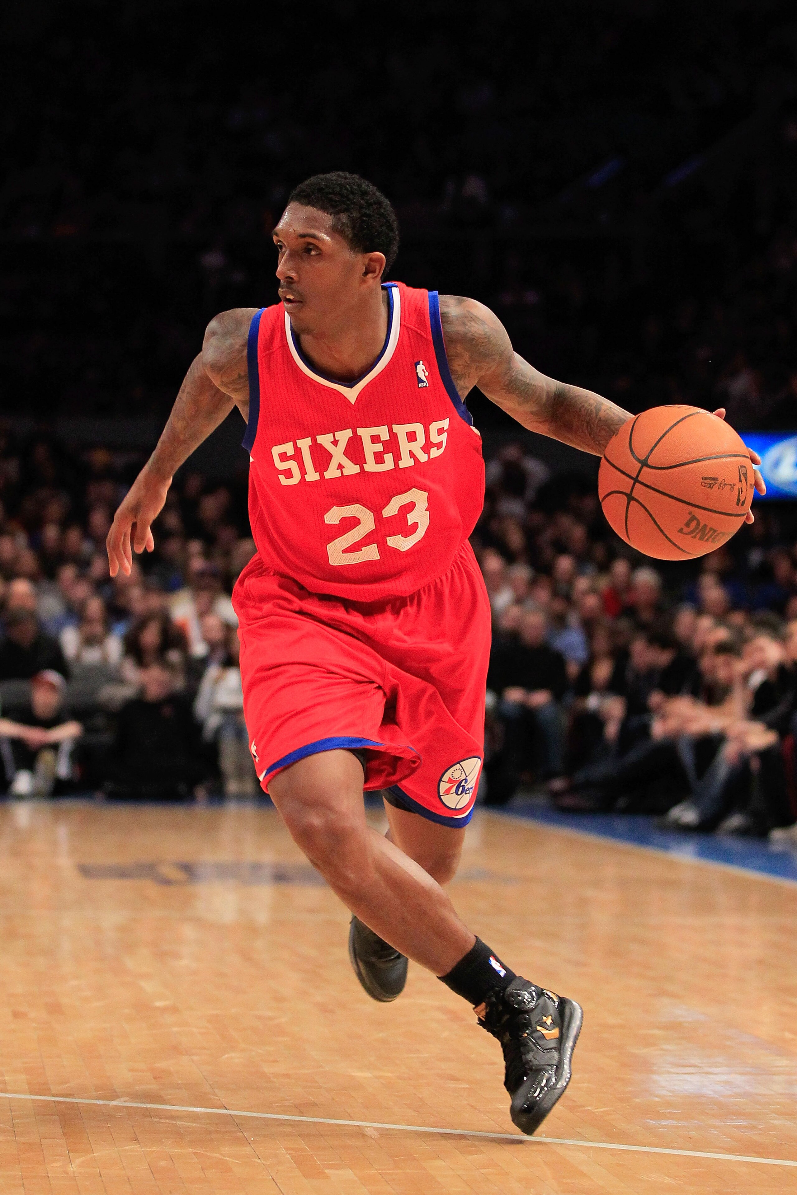 NEW YORK, NY - FEBRUARY 06: Louis Williams #23 of the Philadelphia 76ers dribbles the ball against the New York Knicks at Madison Square Garden on February 6, 2011 in New York City. NOTE TO USER: User expressly acknowledges and agrees that, by downloadin NEW YORK, NY - FEBRUARY 06: Louis Williams #23 of the Philadelphia 76ers dribbles the ball against the New York Knicks at Madison Square Garden on February 6, 2011 in New York City. NOTE TO USER: User expressly acknowledges and agrees that, by downloadin