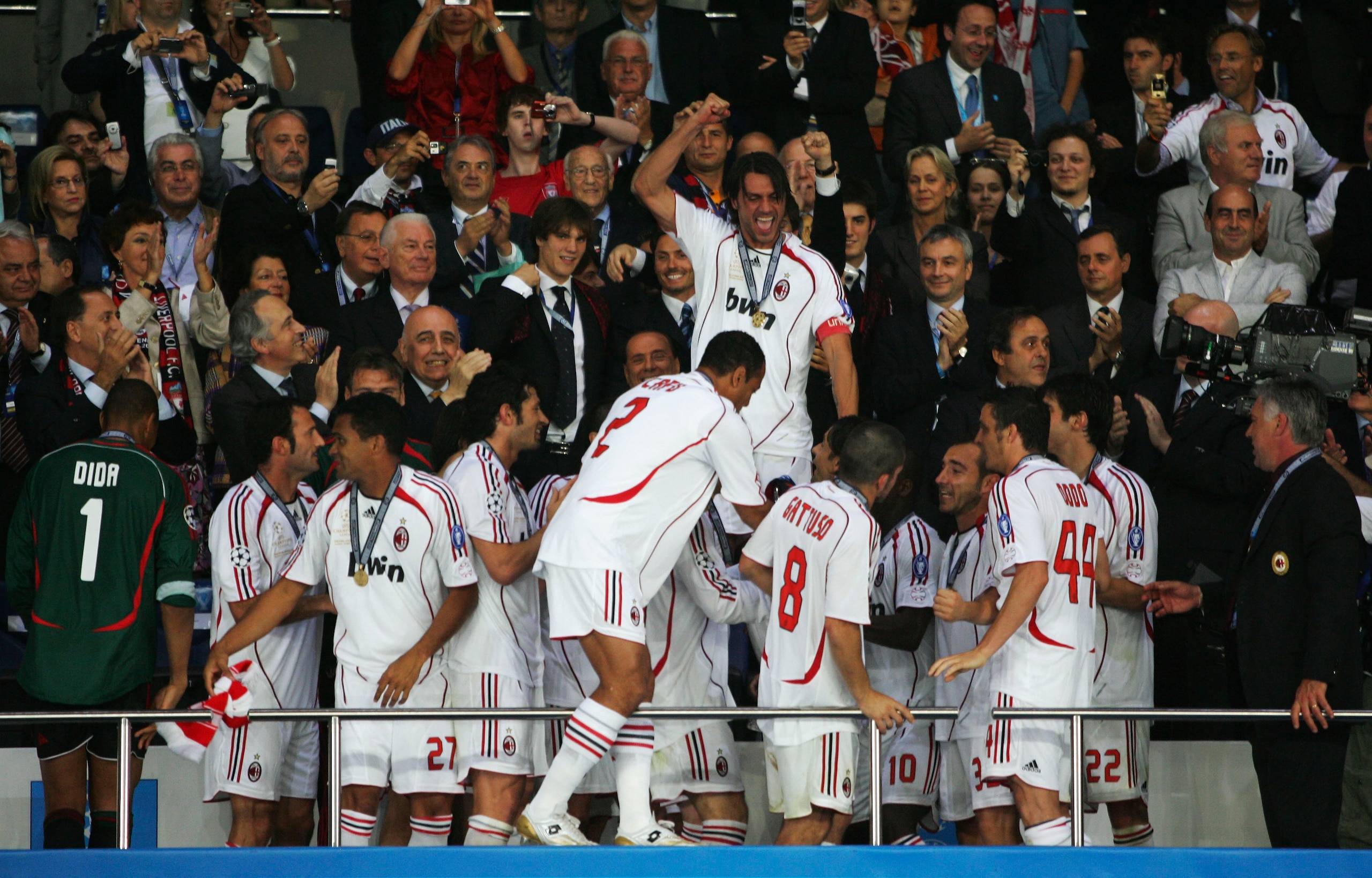 ATHENS, GREECE - MAY 23:  Milan players celebrate following their 2-1 victory during the UEFA Champions League Final match between Liverpool and AC Milan at the Olympic Stadium on May 23, 2007 in Athens, Greece.  (Photo by Jamie McDonald/Getty Images)