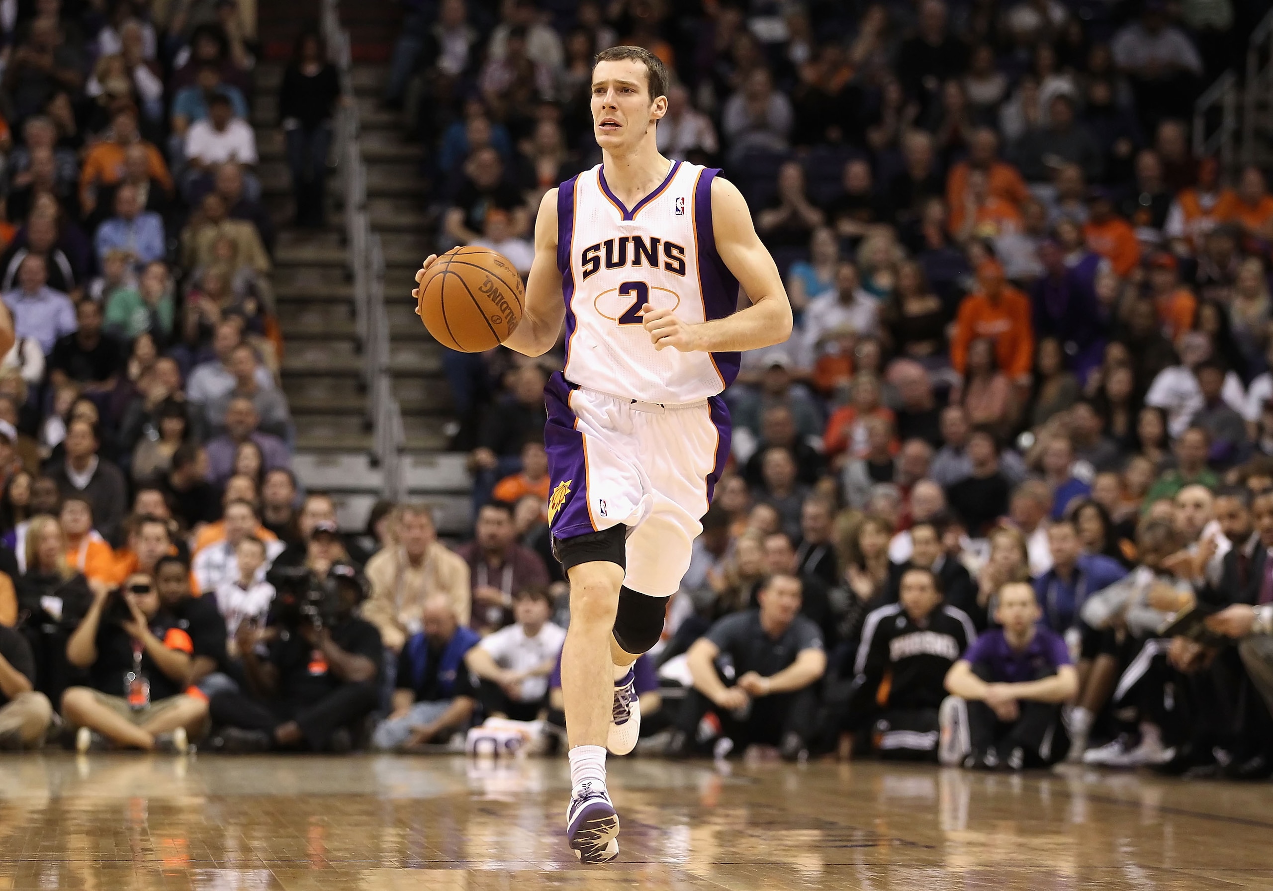 PHOENIX, AZ - JANUARY 14:  Goran Dragic #2 of the Phoenix Suns hanldes the ball during the NBA game against the Portland Trail Blazers at US Airways Center on January 14, 2011 in Phoenix, Arizona. The Suns defeated the Trail Blazers 115-111. NOTE TO USER: