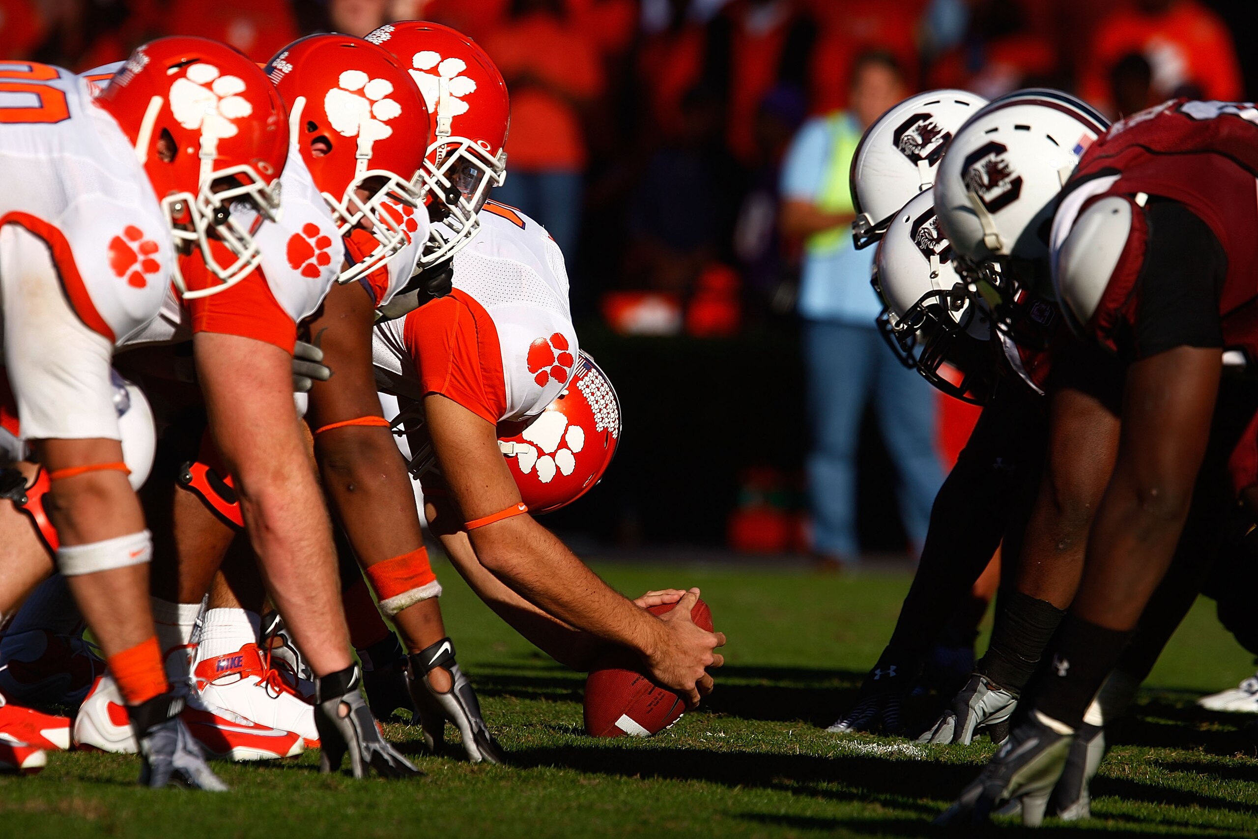 COLUMBIA, SC - NOVEMBER 28:  The Clemson Tigers line up for a play late in the second half during the game against the South Carolina Gamecocks at Williams-Brice Stadium on November 28, 2009 in Columbia, South Carolina.  (Photo by Scott Halleran/Getty Ima