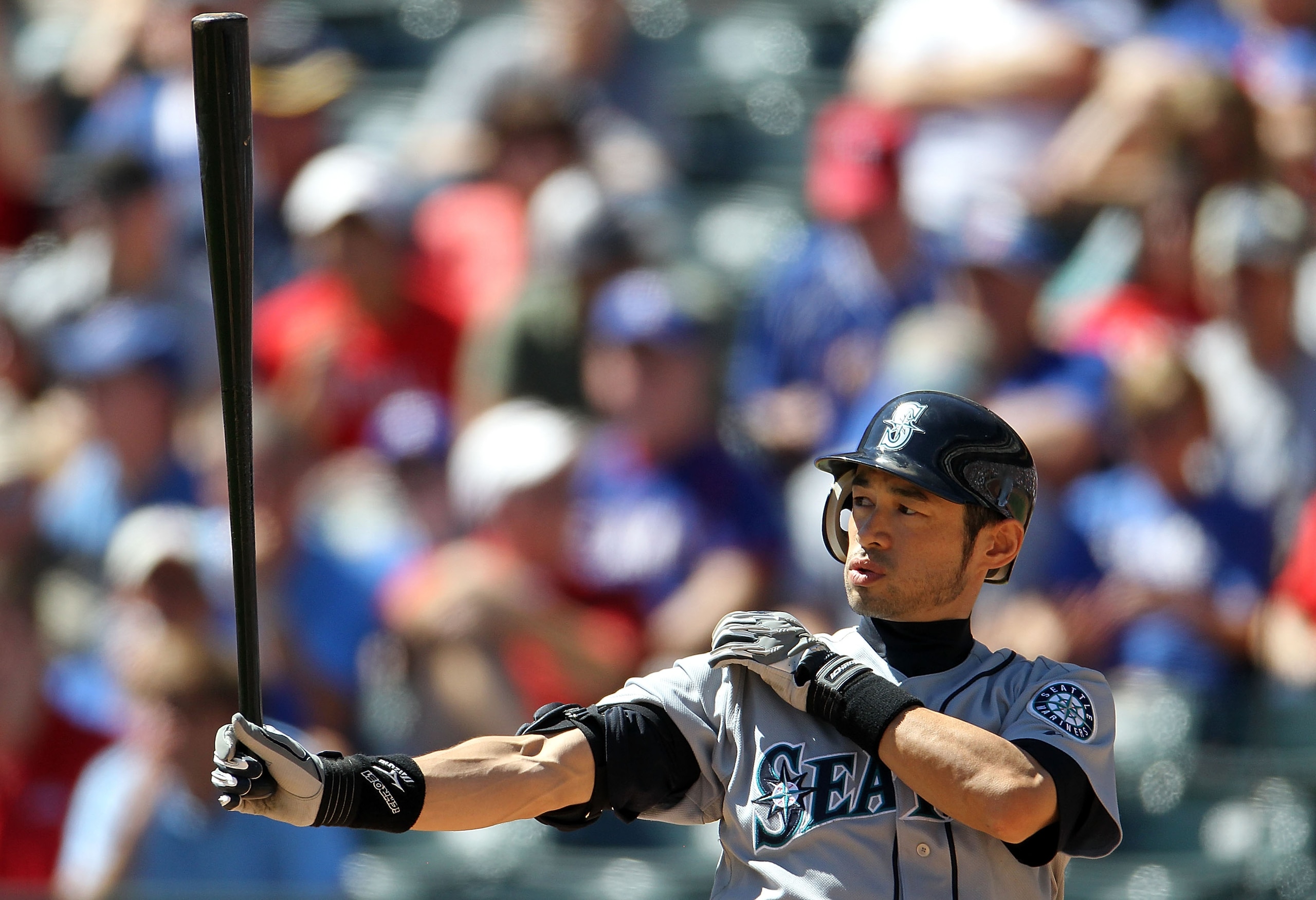 ARLINGTON, TX - SEPTEMBER 29: Ichiro Suzuki #51 of the Seattle Mariners at bat against the Texas Rangers at Rangers Ballpark in Arlington on September 29, 2010 in Arlington, Texas. (Photo by Ronald Martinez/Getty Images) ARLINGTON, TX - SEPTEMBER 29: Ichiro Suzuki #51 of the Seattle Mariners at bat against the Texas Rangers at Rangers Ballpark in Arlington on September 29, 2010 in Arlington, Texas. (Photo by Ronald Martinez/Getty Images)