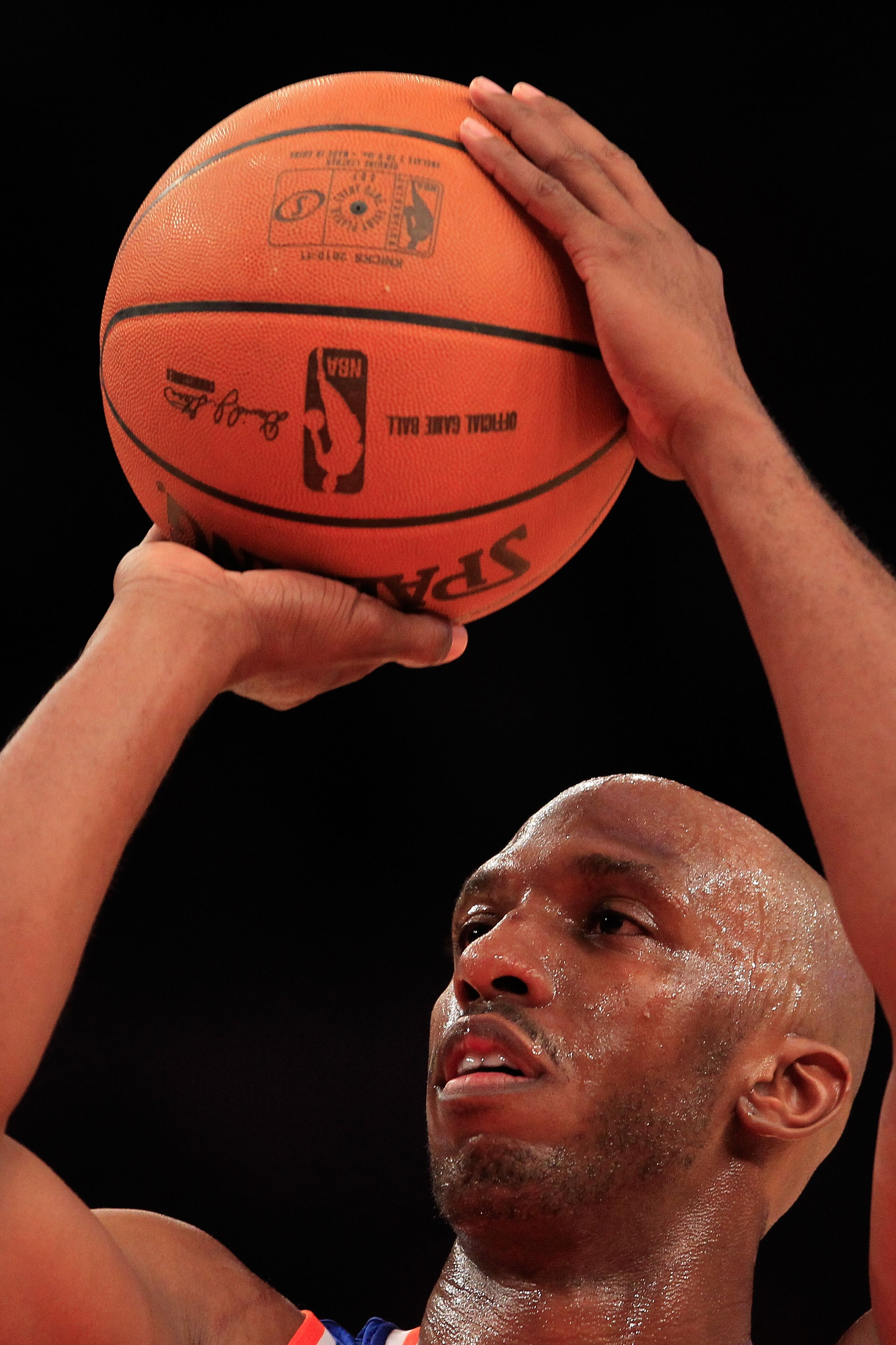 NEW YORK, NY - FEBRUARY 23: Chauncey Billups # 4 of the New York Knicks shoots a free throw against the Milwaukee Bucks at Madison Square Garden on February 23, 2011 in New York City. NOTE TO USER: User expressly acknowledges and agrees that, by downloa NEW YORK, NY - FEBRUARY 23: Chauncey Billups # 4 of the New York Knicks shoots a free throw against the Milwaukee Bucks at Madison Square Garden on February 23, 2011 in New York City. NOTE TO USER: User expressly acknowledges and agrees that, by downloa