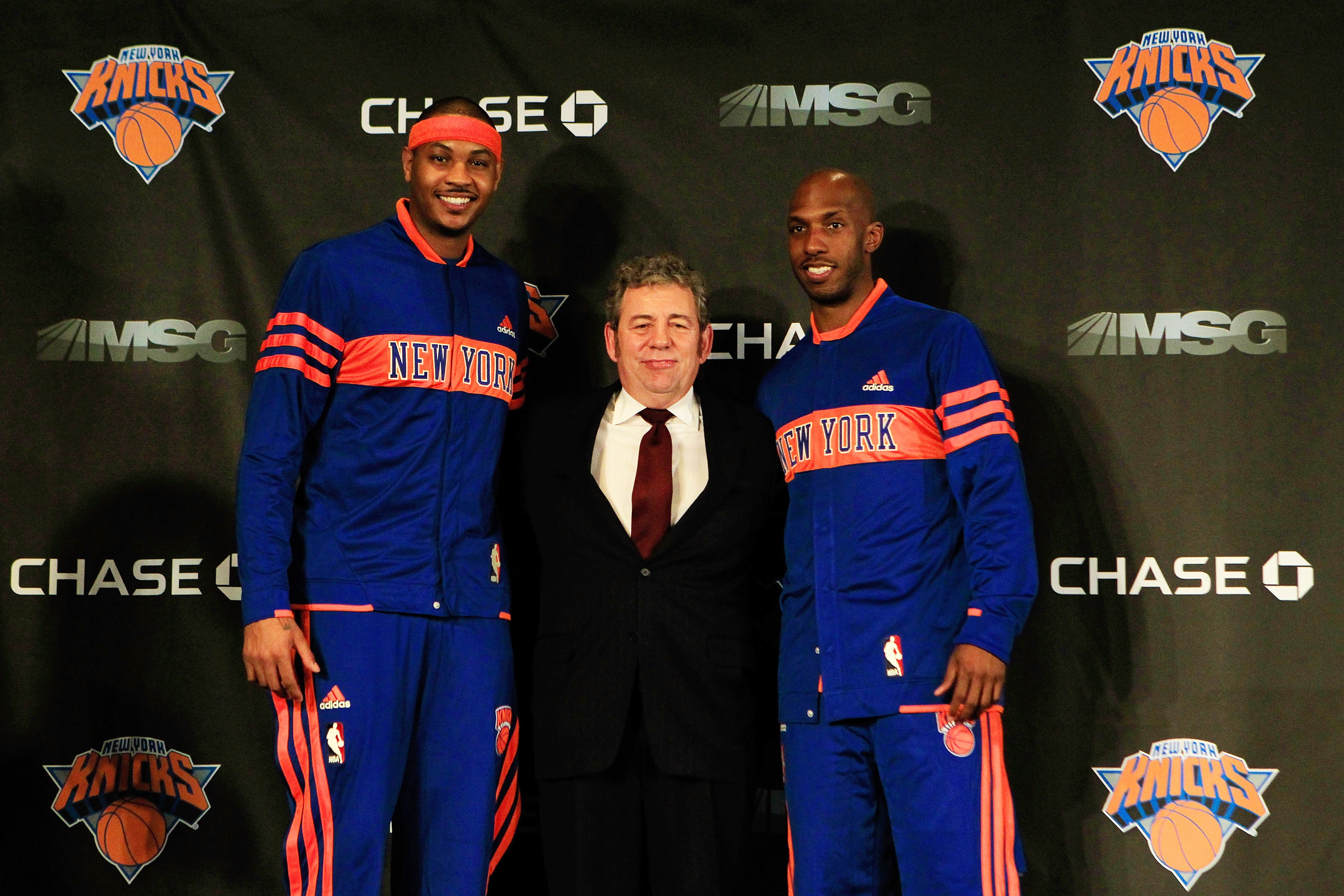 NEW YORK, NY - FEBRUARY 23: The New York Knicks owner (C) Jim Dolan introduces new players (L) Carmelo Anthony and Chauncy Billups at a press conference at Madison Square Garden on February 23, 2011 in New York City. NOTE TO USER: User expressly acknowled
