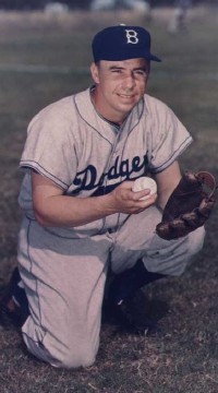 Hunch bet Pee Wee Reese wins on Jackie Robinson Day 