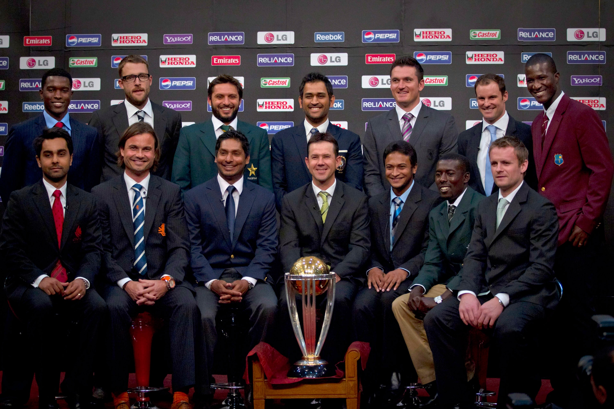 DHAKA, BHANGLADESH - FEBRUARY 17: (L-R) (Back row) Captains Elton Chigumburu of Zimbabwe, Daniel Vettori of New Zealand, Shahid Afridi of Pakistan, Mahendra Singh Dhoni of India, Graeme Smith of South Africa, Andrew Strauss of England, Darren Sammy of Wes