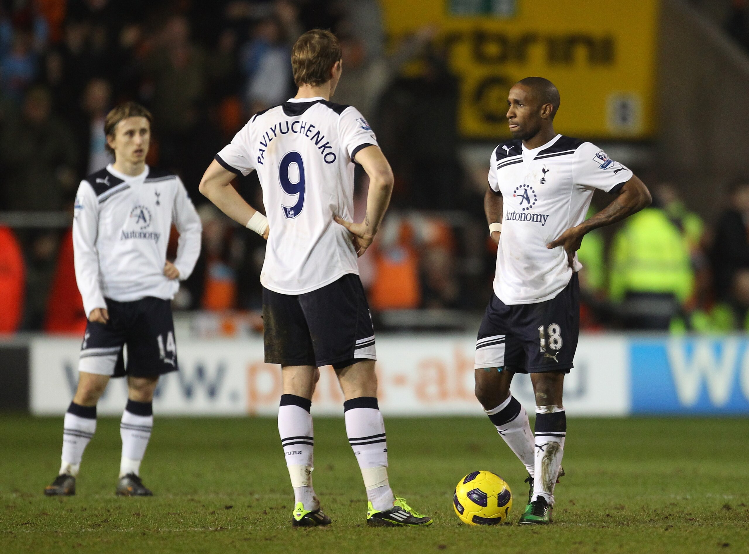 BLACKPOOL, ENGLAND - FEBRUARY 22: Roman Pavlyuchenko and Jermain Defoe of Tottenham Hotspur look dejected after Blackpool score their second goal during the Barclays Premier League match between Blackpool and Tottenham Hotspur at Bloomfield Road on Febru BLACKPOOL, ENGLAND - FEBRUARY 22: Roman Pavlyuchenko and Jermain Defoe of Tottenham Hotspur look dejected after Blackpool score their second goal during the Barclays Premier League match between Blackpool and Tottenham Hotspur at Bloomfield Road on Febru