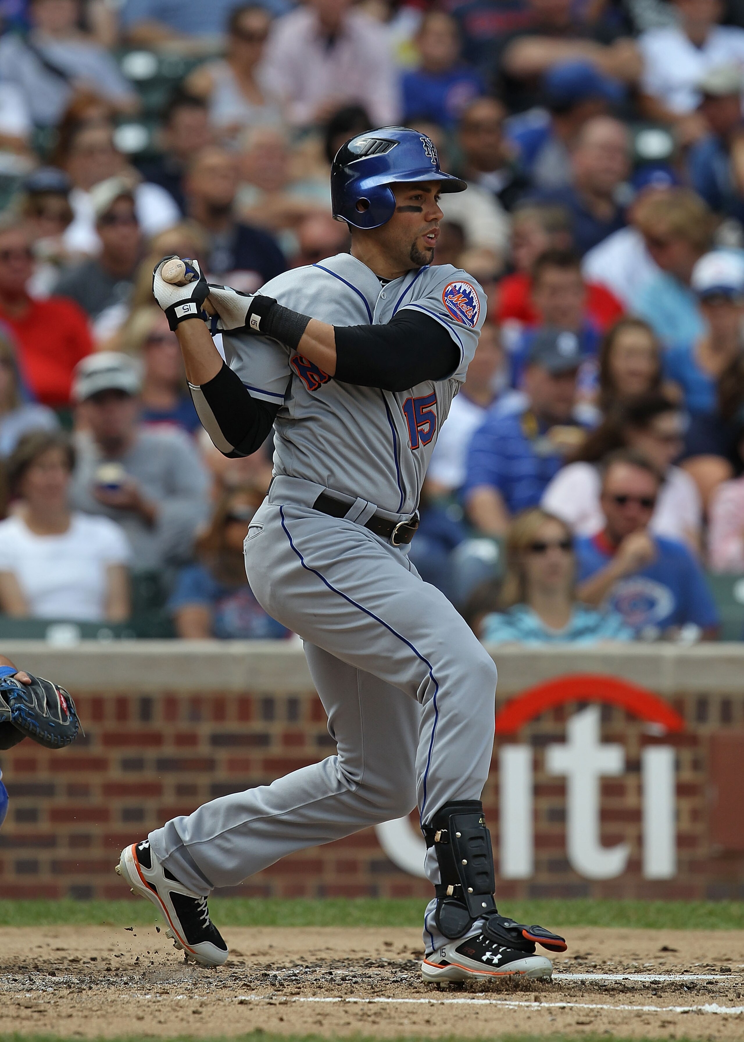 CHICAGO - SEPTEMBER 05: Carlos Beltran #15 of the New York Mets takes a swing against the Chicago Cubs at Wrigley Field on September 5, 2010 in Chicago, Illinois. The Mets defeated the Cubs 18-5.  (Photo by Jonathan Daniel/Getty Images)