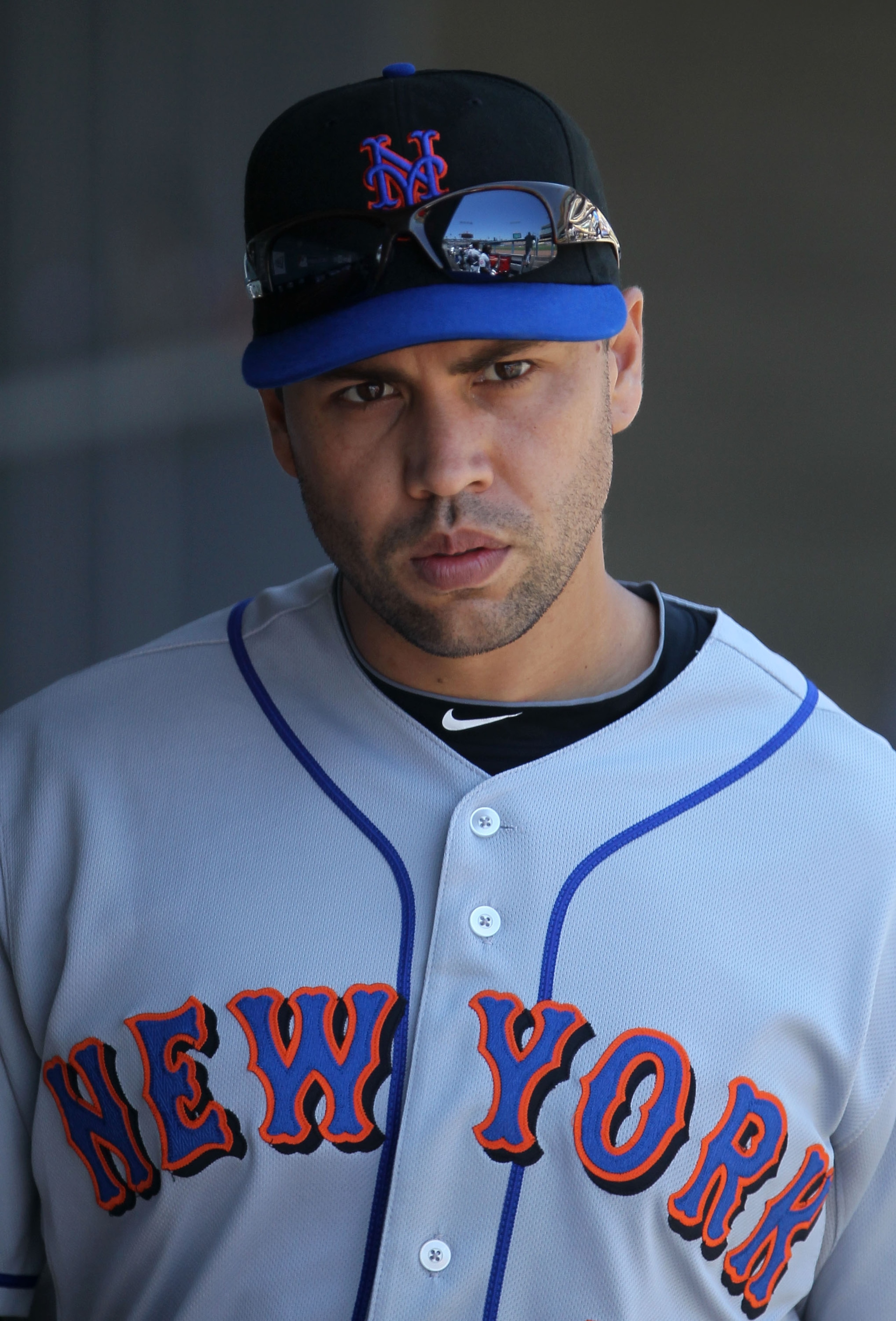 LOS ANGELES, CA - JULY 24:  Carlos Beltran #15 of the New York Mets looks on prior to the start of the game against the Los Angeles Dodgers at Dodger Stadium on July 24, 2010 in Los Angeles, California.  (Photo by Jeff Gross/Getty Images)