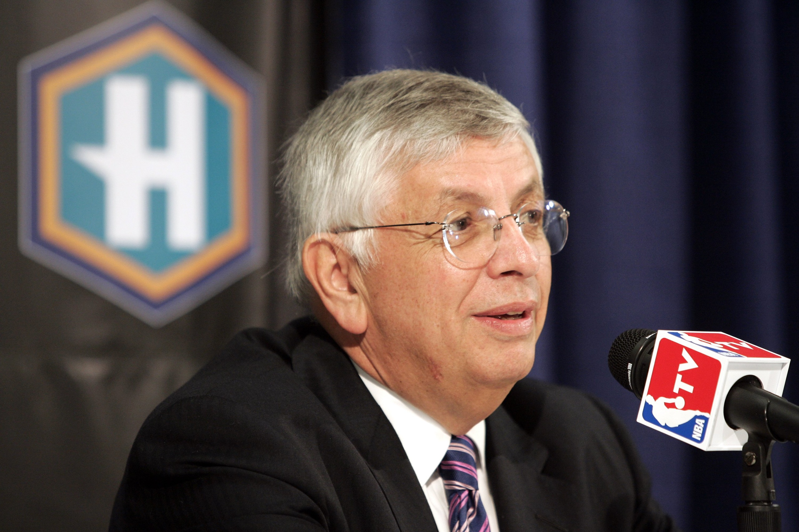 NEW ORLEANS - MARCH 8:  NBA Commissioner David Stern talks to the media before the first New Orleans/Oklahoma City Hornets game to be played since Hurricane Katrina in New Orleans as they take on the Los Angeles Lakers on March 8, 2006 at the New Orleans