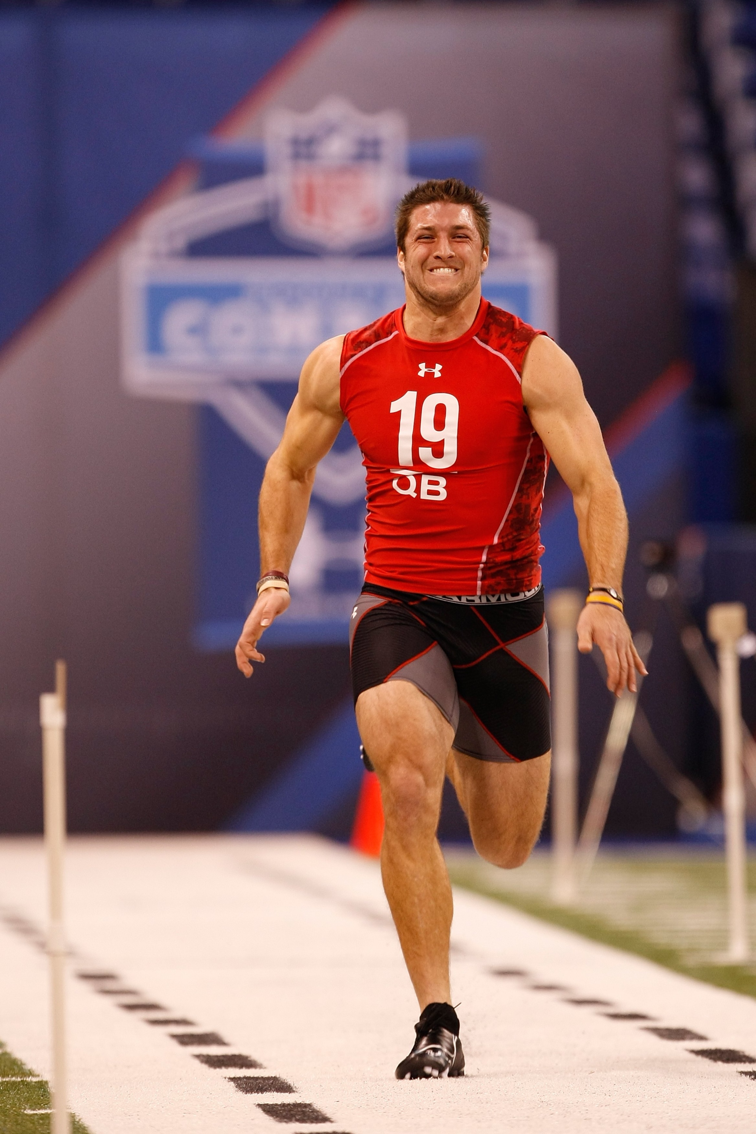 INDIANAPOLIS, IN - FEBRUARY 28: Quarterback Tim Tebow of Florida runs the 40 yard dash during the NFL Scouting Combine presented by Under Armour at Lucas Oil Stadium on February 28, 2010 in Indianapolis, Indiana. (Photo by Scott Boehm/Getty Images)