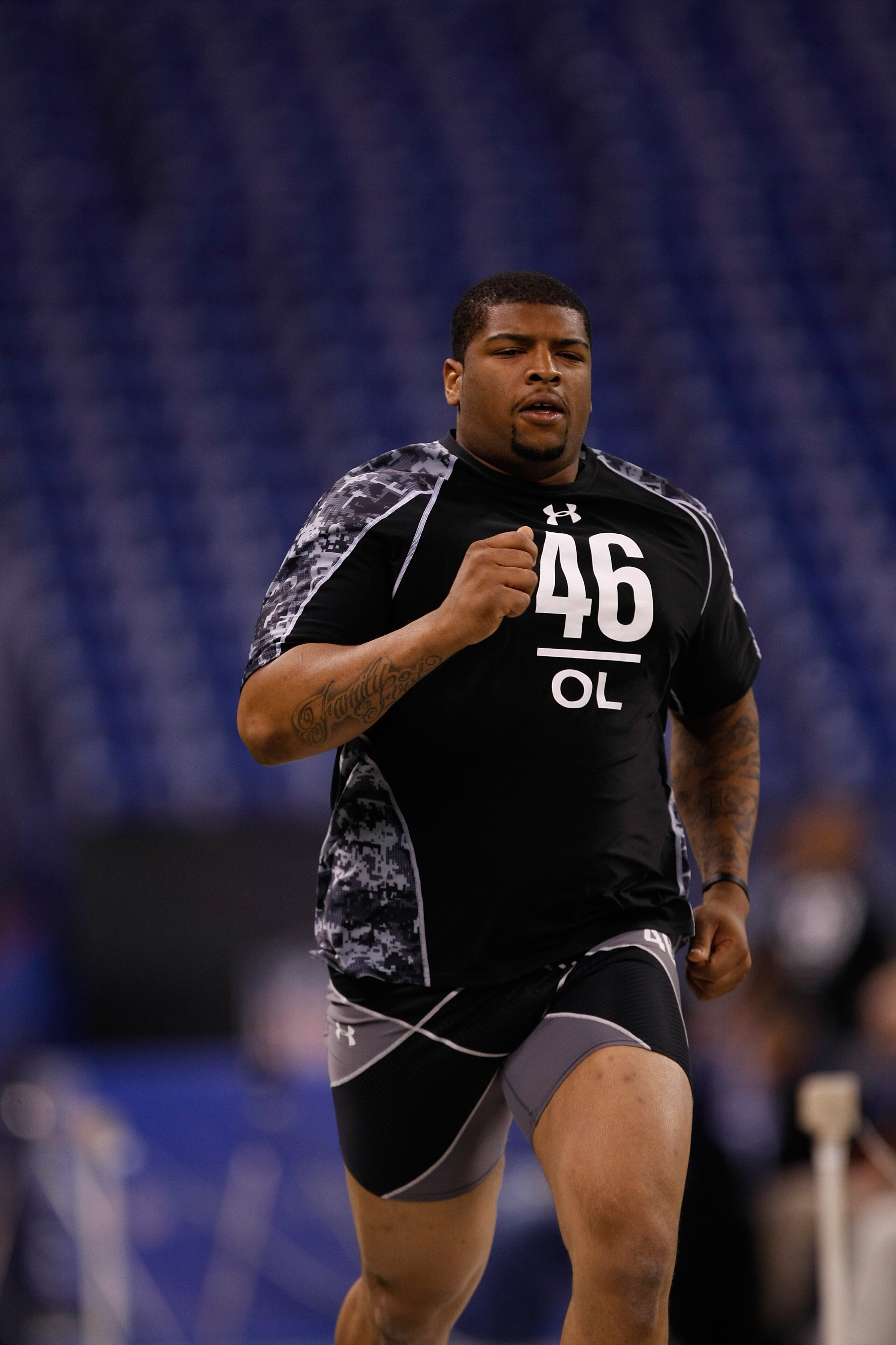INDIANAPOLIS, IN - FEBRUARY 27: Offensive lineman Trent Williams of Oklahoma runs the 40 yard dash during the NFL Scouting Combine presented by Under Armour at Lucas Oil Stadium on February 27, 2010 in Indianapolis, Indiana. (Photo by Scott Boehm/Getty Im