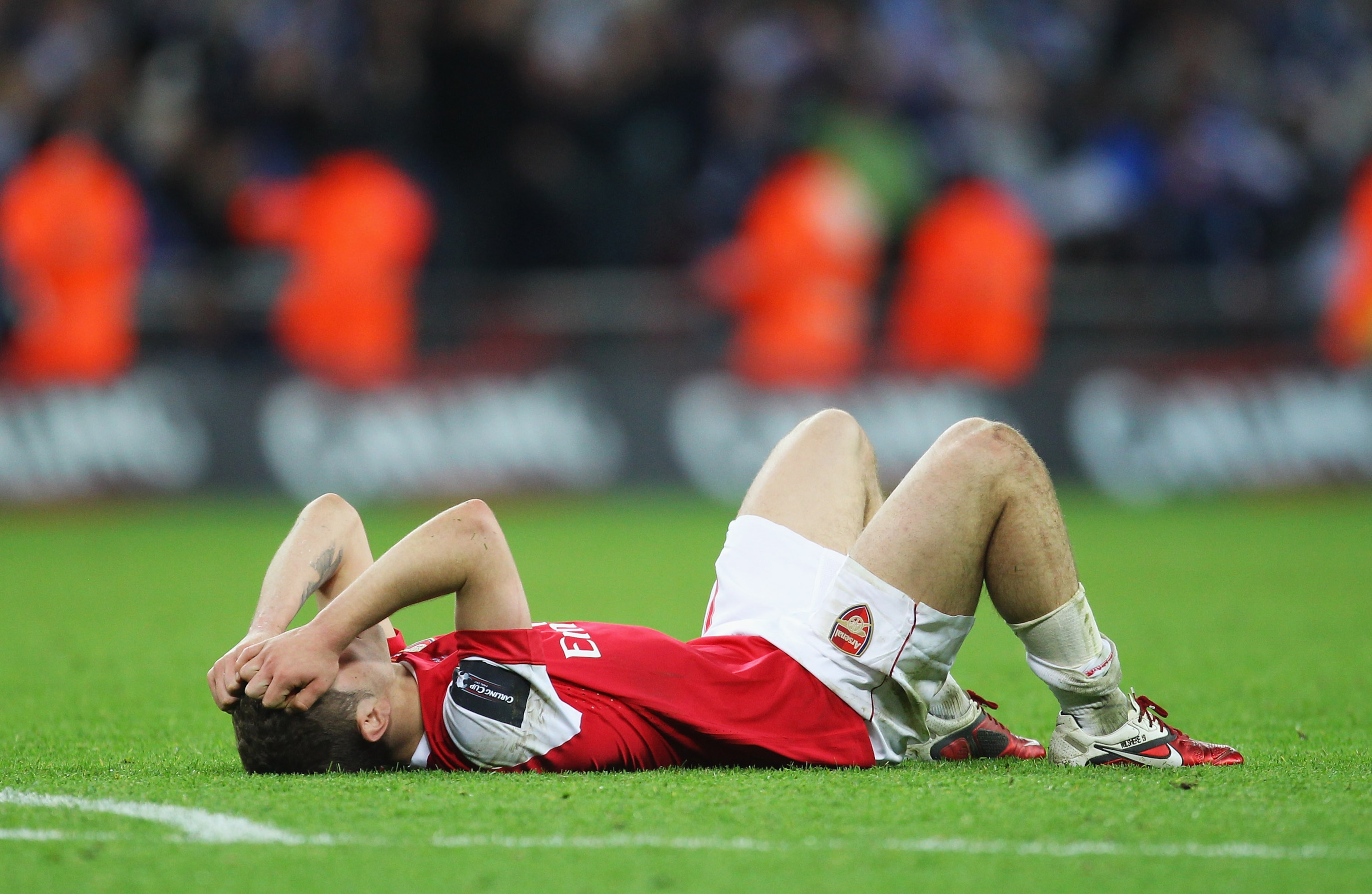 LONDON, ENGLAND - FEBRUARY 27: Jack Wilshere of Arsenal holds his head in despair after the Carling Cup Final between Arsenal and Birmingham City at Wembley Stadium on February 27, 2011 in London, England. (Photo by Alex Livesey/Getty Images) LONDON, ENGLAND - FEBRUARY 27: Jack Wilshere of Arsenal holds his head in despair after the Carling Cup Final between Arsenal and Birmingham City at Wembley Stadium on February 27, 2011 in London, England. (Photo by Alex Livesey/Getty Images)