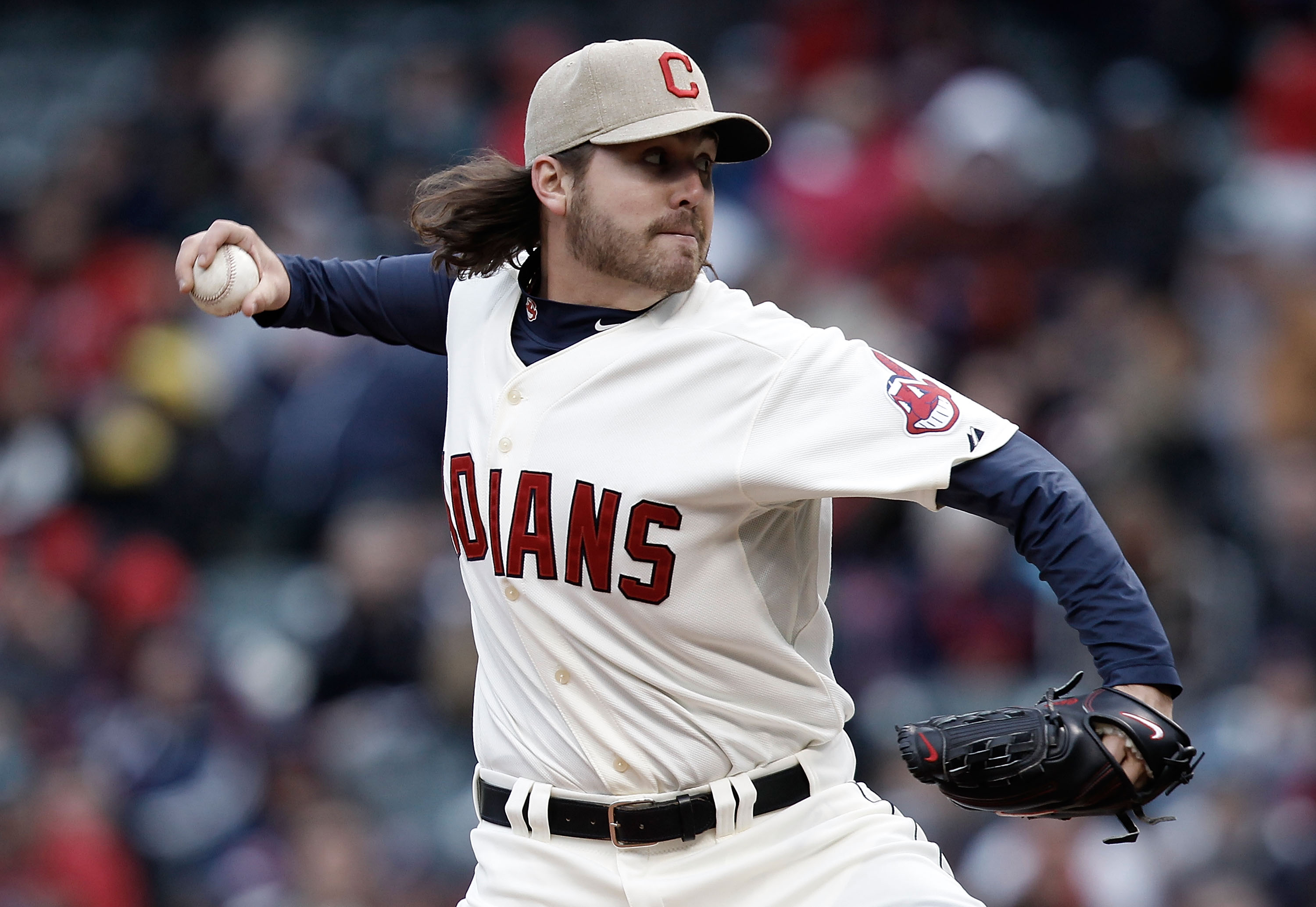 CLEVELAND, OH- APRIL 17: Chris Perez #54 of the Cleveland Indians pitches against the Chicago White Sox in the ninth inning during the game on April 17, 2010 at Progressive Field in Cleveland, Ohio.  (Photo by Jared Wickerham/Getty Images)