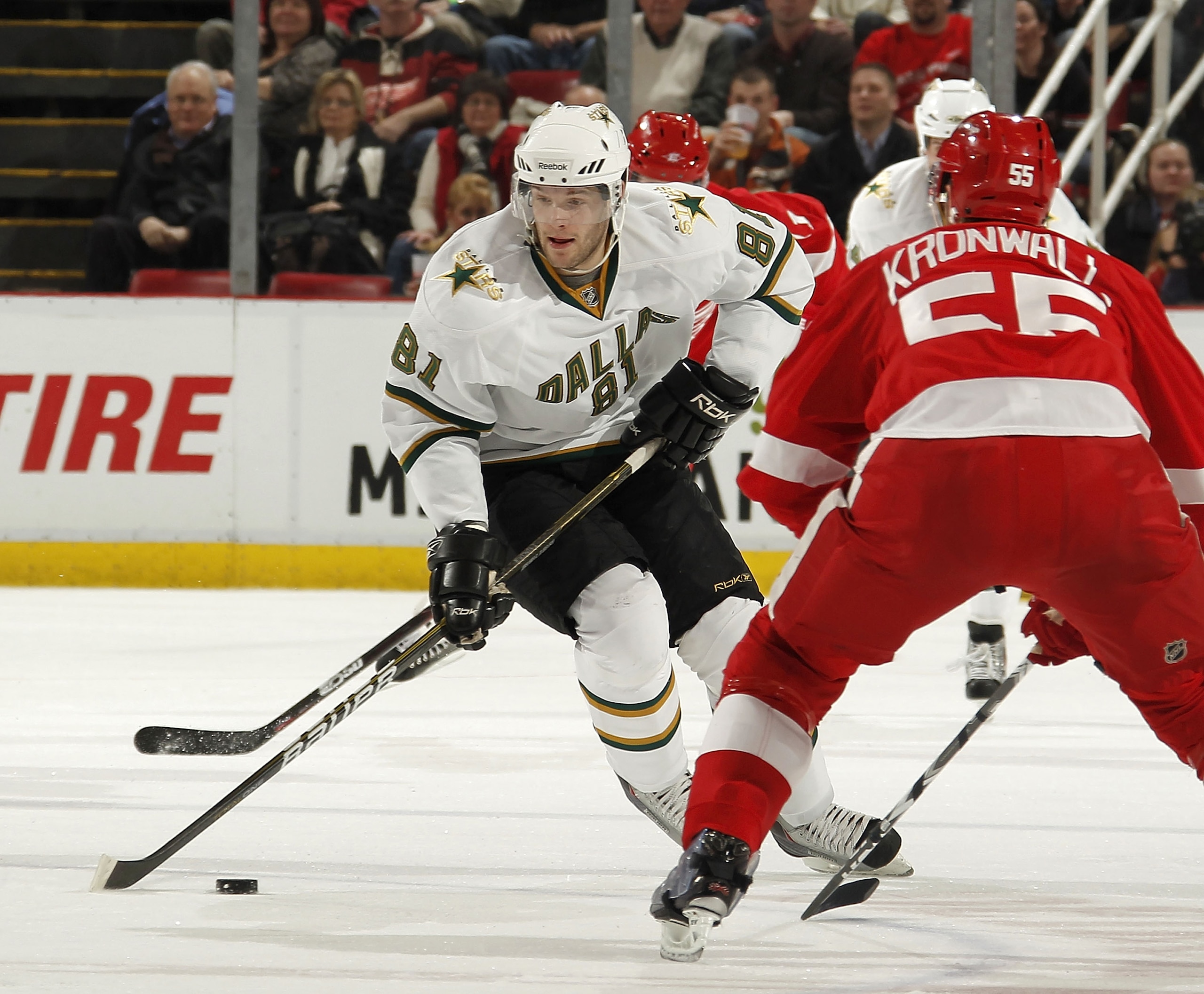 DETROIT, MI - FEBRUARY 24:  Tomas Vincour #81 of the Dallas Stars looks to get around Niklas Kronwall #55 of the Detroit Red Wings on February 24, 2011 at Joe Lewis Arena in Detroit, Michigan. Dallas won the game 4-1.  (Photo by Gregory Shamus/Getty Image