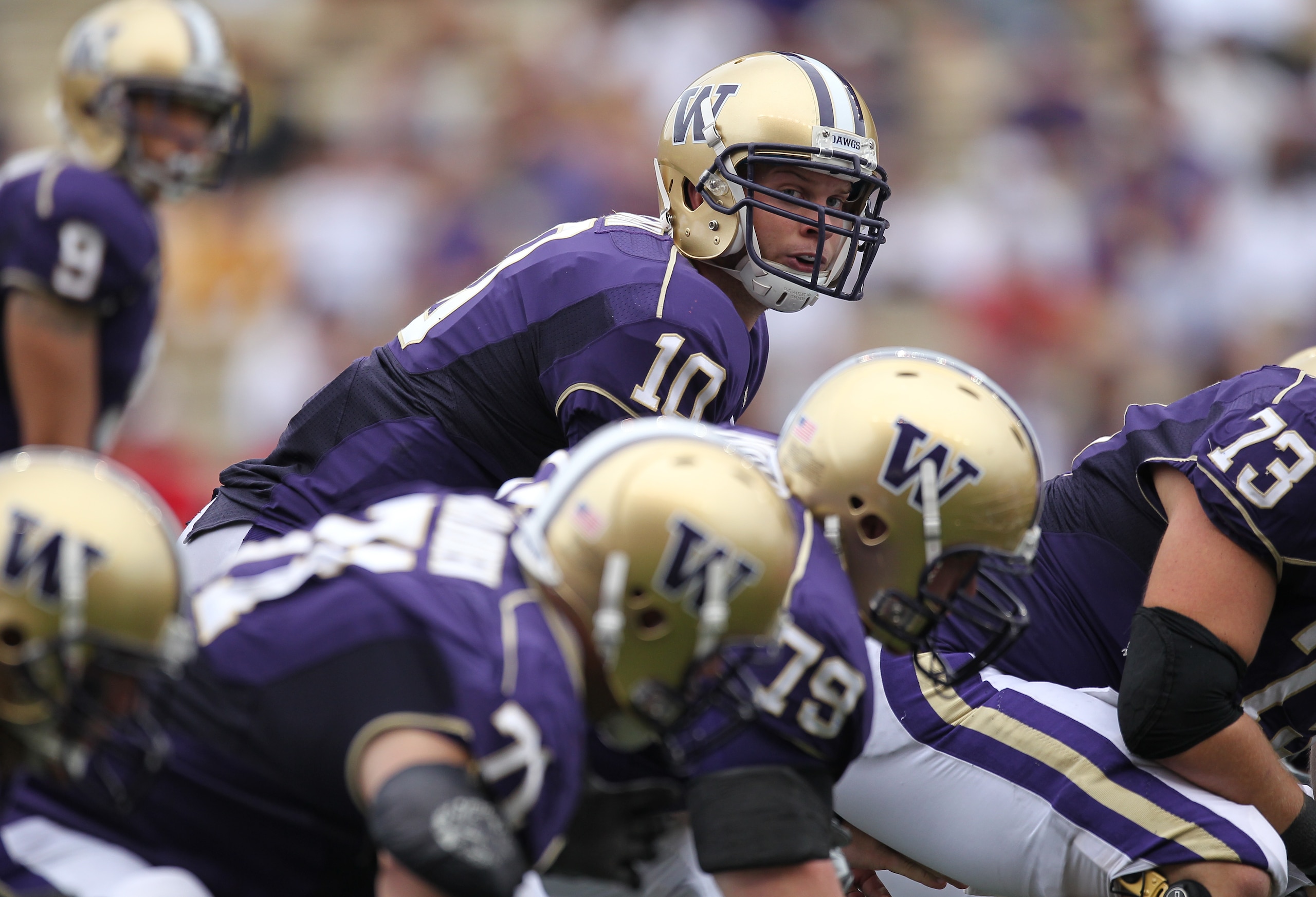 SEATTLE - SEPTEMBER 18: Quarterback Jake Locker #10 of the Washington Huskies looks over the defense against the Nebraska Cornhuskers on September 18, 2010 at Husky Stadium in Seattle, Washington. (Photo by Otto Greule Jr/Getty Images) SEATTLE - SEPTEMBER 18: Quarterback Jake Locker #10 of the Washington Huskies looks over the defense against the Nebraska Cornhuskers on September 18, 2010 at Husky Stadium in Seattle, Washington. (Photo by Otto Greule Jr/Getty Images)
