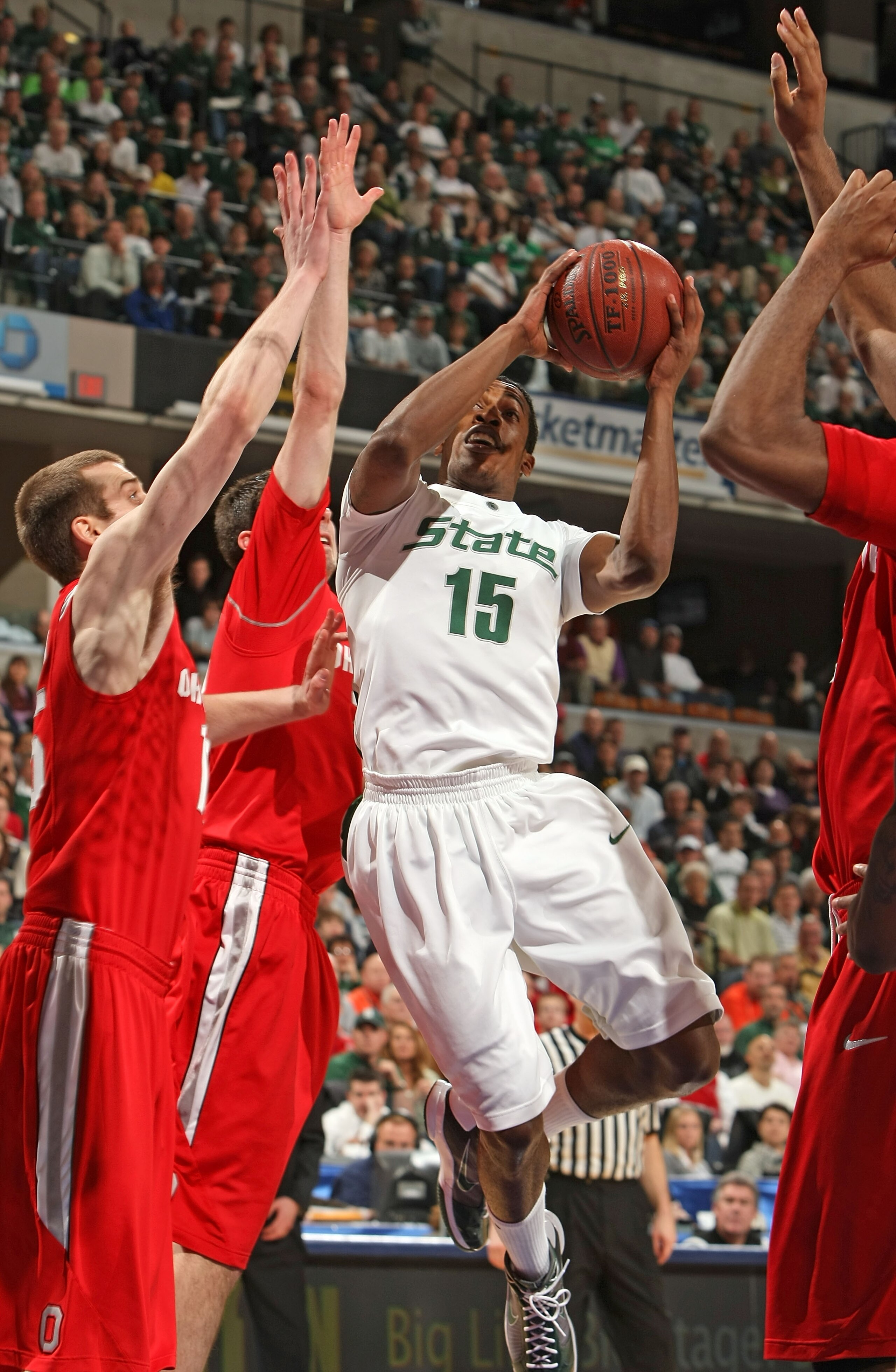 INDIANAPOLIS - MARCH 14: Durrell Summers #15 of the Michigan State Spartans drives for a shot attempt against the Ohio State Buckeyes during their semifinal game of the Big Ten Men's Basketball Tournament at Conseco Fieldhouse on March 14, 2009 in Indian INDIANAPOLIS - MARCH 14: Durrell Summers #15 of the Michigan State Spartans drives for a shot attempt against the Ohio State Buckeyes during their semifinal game of the Big Ten Men's Basketball Tournament at Conseco Fieldhouse on March 14, 2009 in Indian