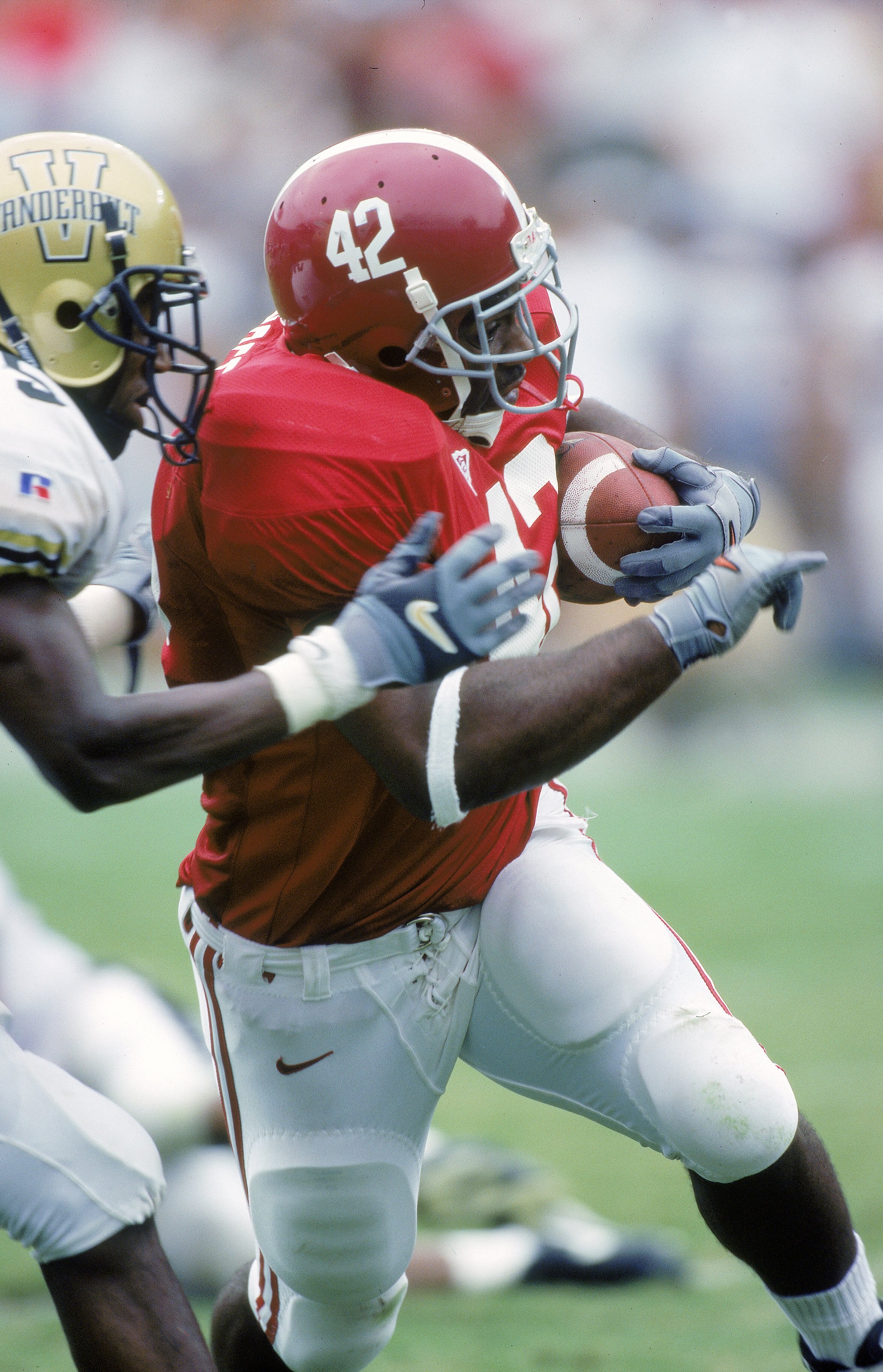 9 Sep 2000: Brandon Miree #42 of the Alabama Crimson Tide carries the ball during the game against the Vanderbilt Commodores at Legion Field in Birmingham, Alabama.  The Commodores defeated the Crimson Tide 28-10.Mandatory Credit: Scott Halleran  /Allspor