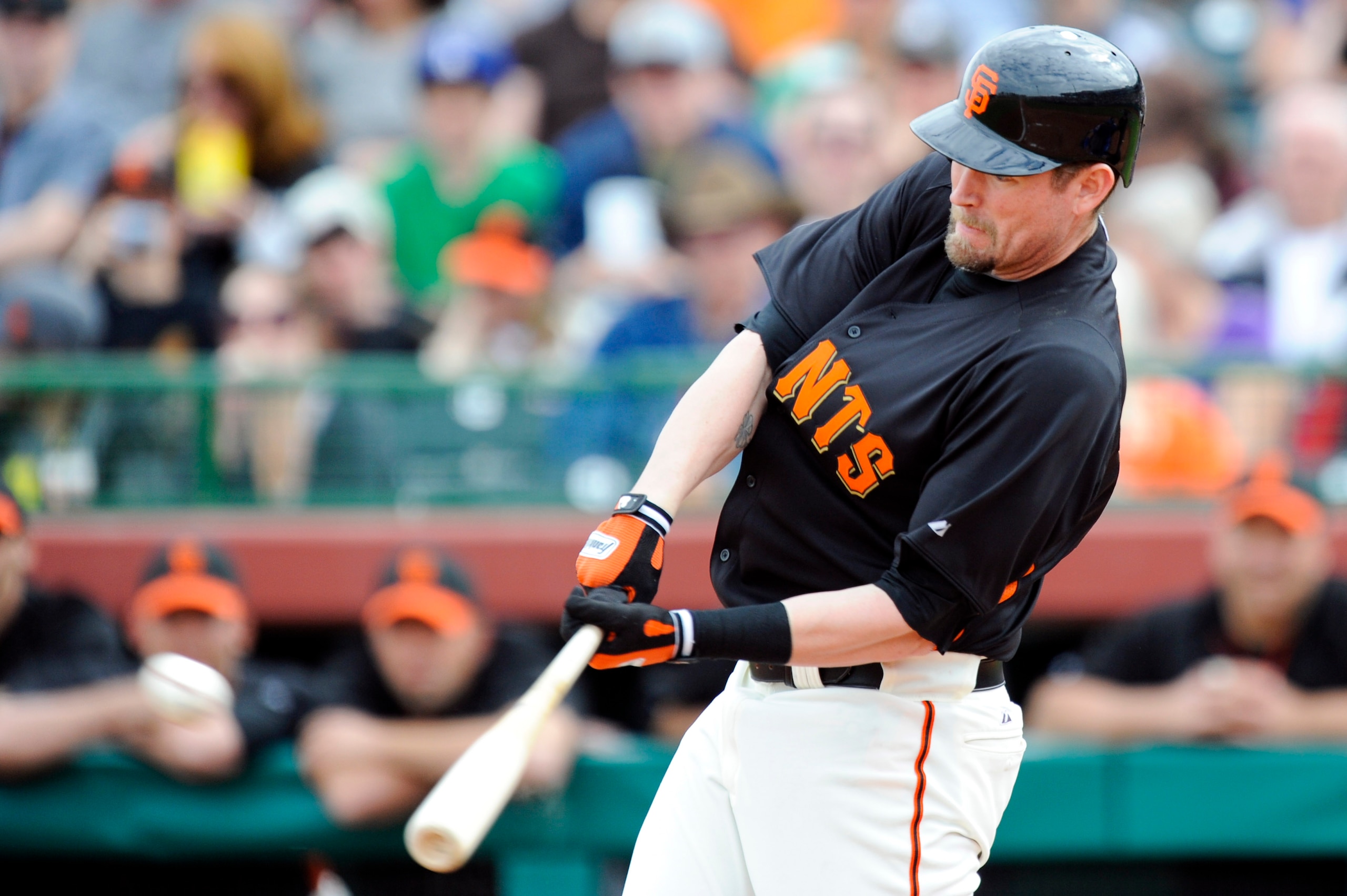 SCOTTSDALE, AZ - FEBRUARY 26: Aubrey Huff #17 of the San Francisco Giants bats during a spring training game at against the Los Angeles Dodgers at Scottsdale Stadium on February 26, 2011 in Scottsdale, Arizona. (Photo by Rob Tringali/Getty Images)