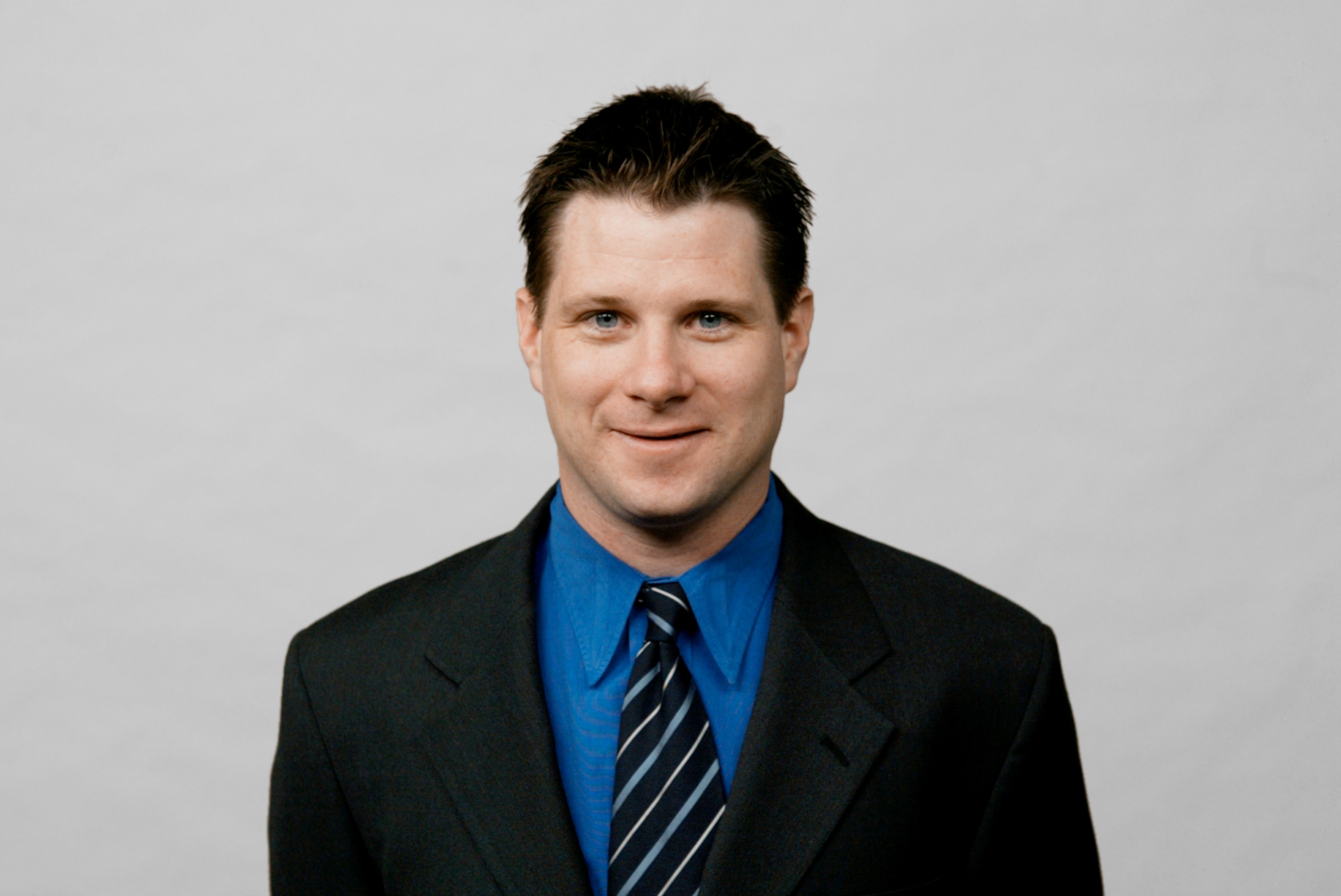 INDIANAPOLIS - 2005:  Chris Polian of the Indianapolis Colts poses for his 2005 NFL headshot at photo day in Indianapolis, Indiana.  (Photo by Getty Images)