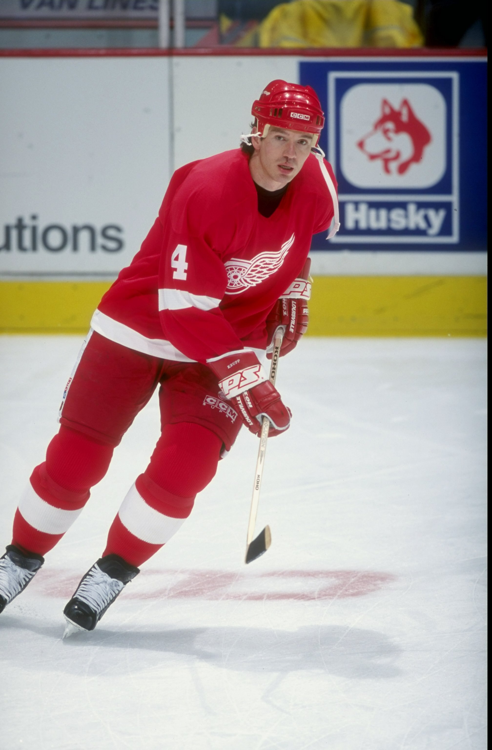 17 Nov 1998:  Defenseman Uwe Krupp #4 of the Detroit Red Wings in action during the game against the Calgary Flames at the Canadian Airlines Saddledome in Calgary, Alberta, Canada. The Flames defeated the Red Wings 5-3. Mandatory Credit: Ian Tomlinson  /A
