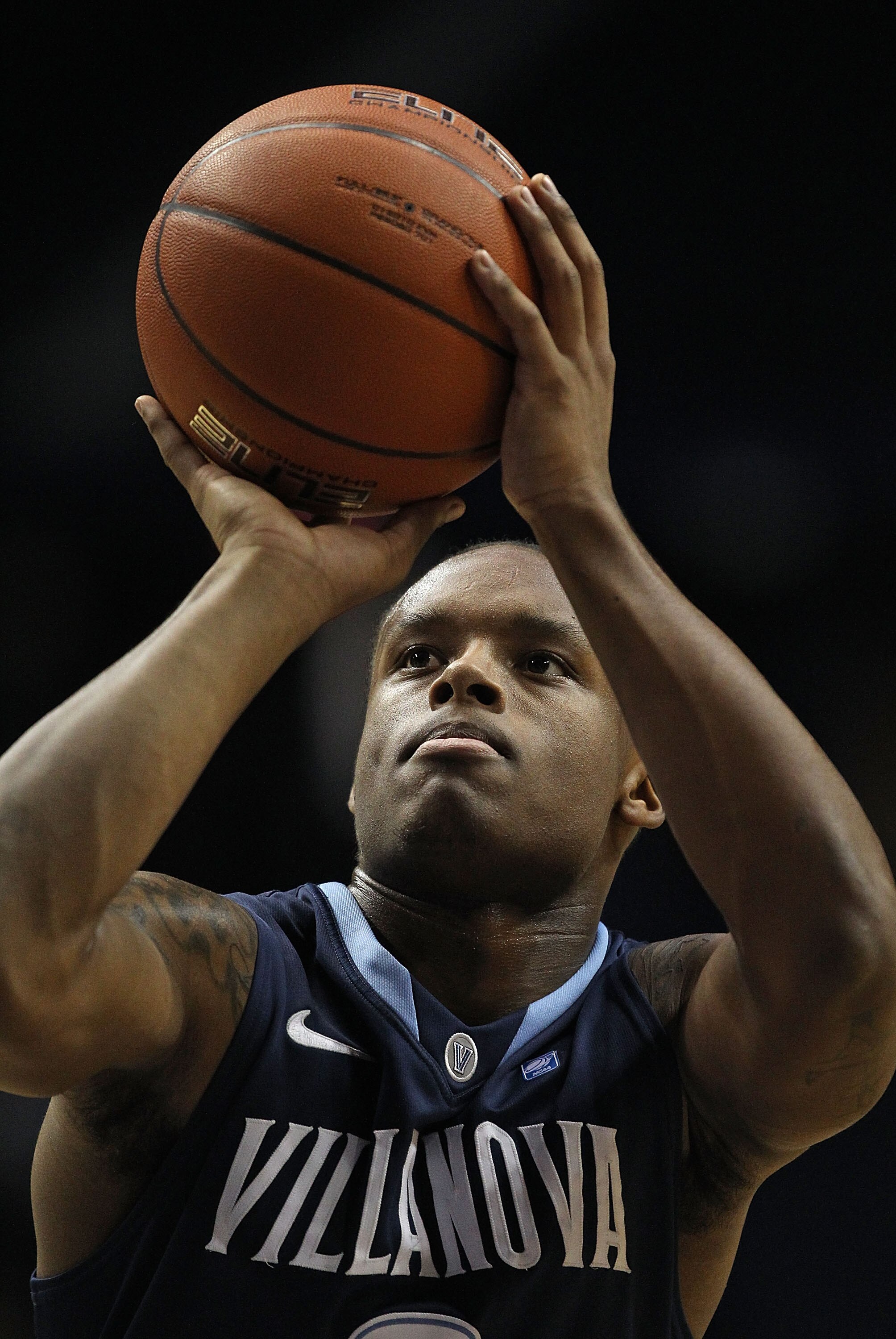 ROSEMONT, IL - FEBRUARY 19: Maalik Wayns #2 of the Villanova Wildcats shoots a free-throw against the DePaul Blue Demons at the Allstate Arena on February 19, 2011 in Rosemont, Illinois. Villanova defeated DePaul 77-75 in overtime. (Photo by Jonathan Dani