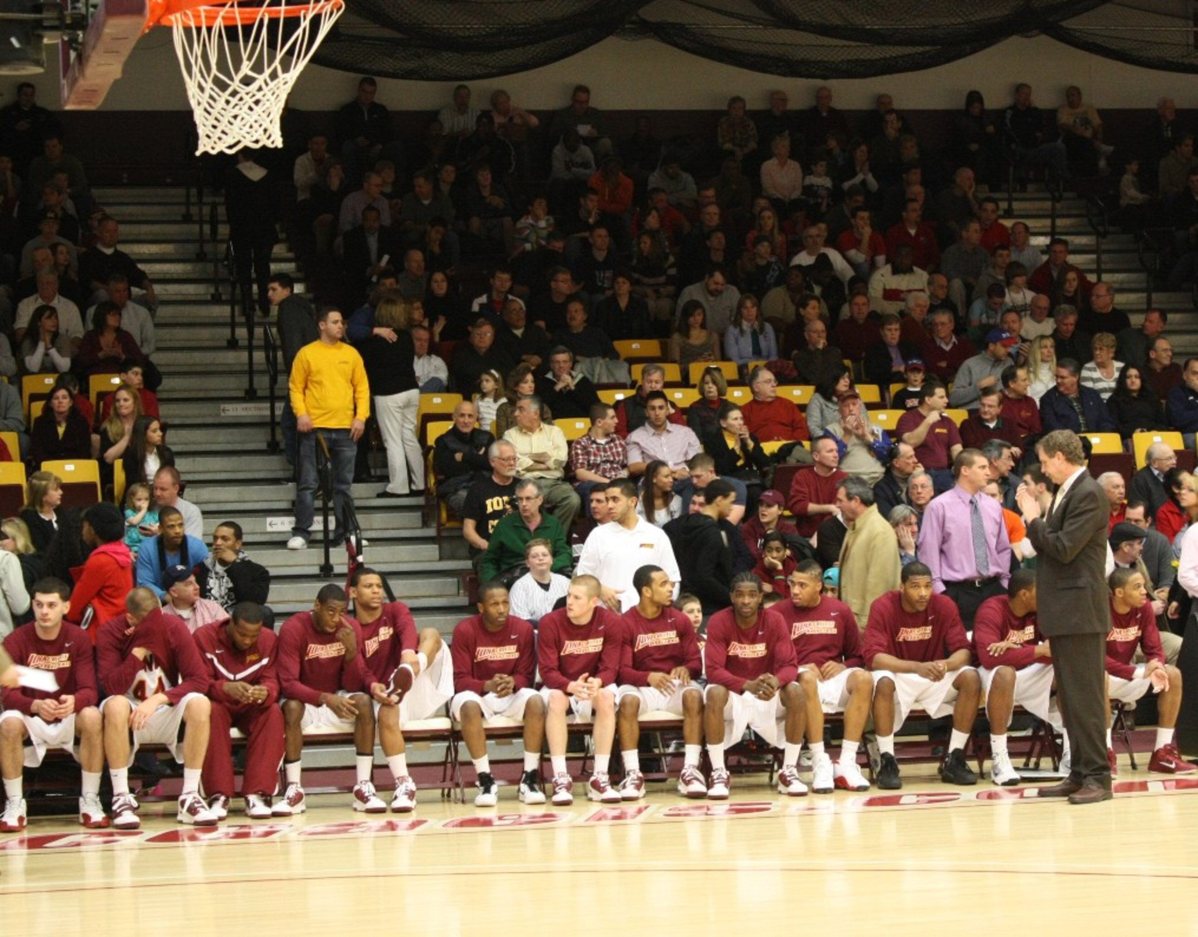 Gaels Set for Last Home Game of Season Gaels Set for Last Home Game of Season