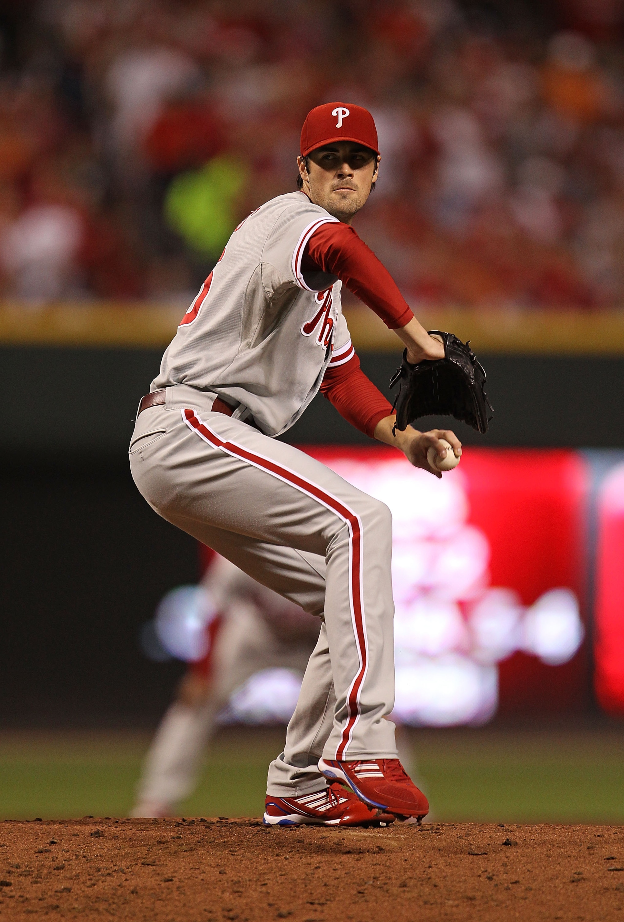 CINCINNATI - OCTOBER 10: Starting pitcher Cole Hamels #35 of the Philadelphia Phillies delivers the ball against the Cincinnati Reds during game 3 of the NLDS at Great American Ball Park on October 10, 2010 in Cincinnati, Ohio. (Photo by Jonathan Daniel/G