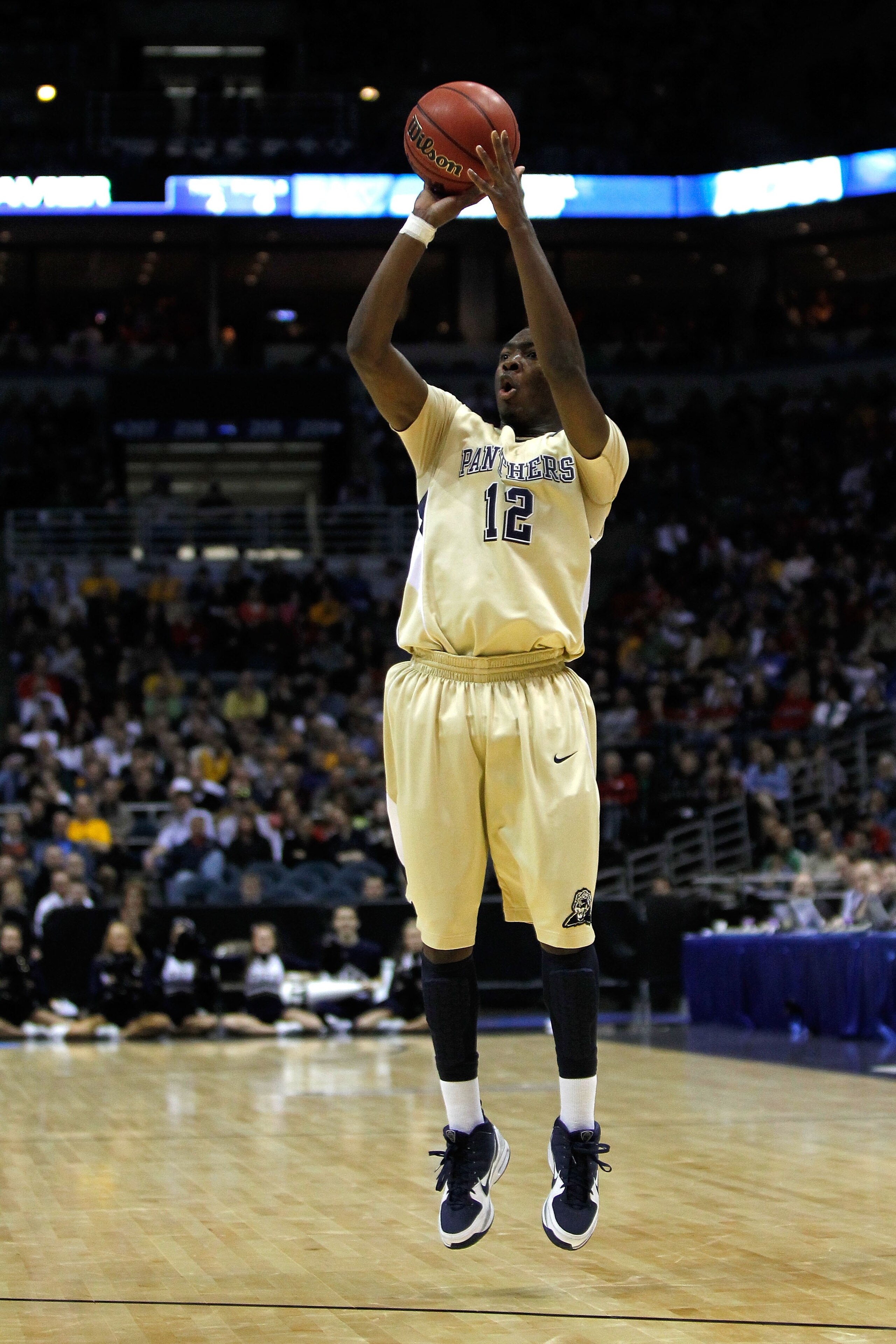 MILWAUKEE - MARCH 21:  Ashton Gibbs #12 of the Pittsburgh Panthers shoots against the Xavier Musketeers during the second round of the 2010 NCAA men's basketball tournament at the Bradley Center on March 21, 2010 in Milwaukee, Wisconsin.  (Photo by Jonath