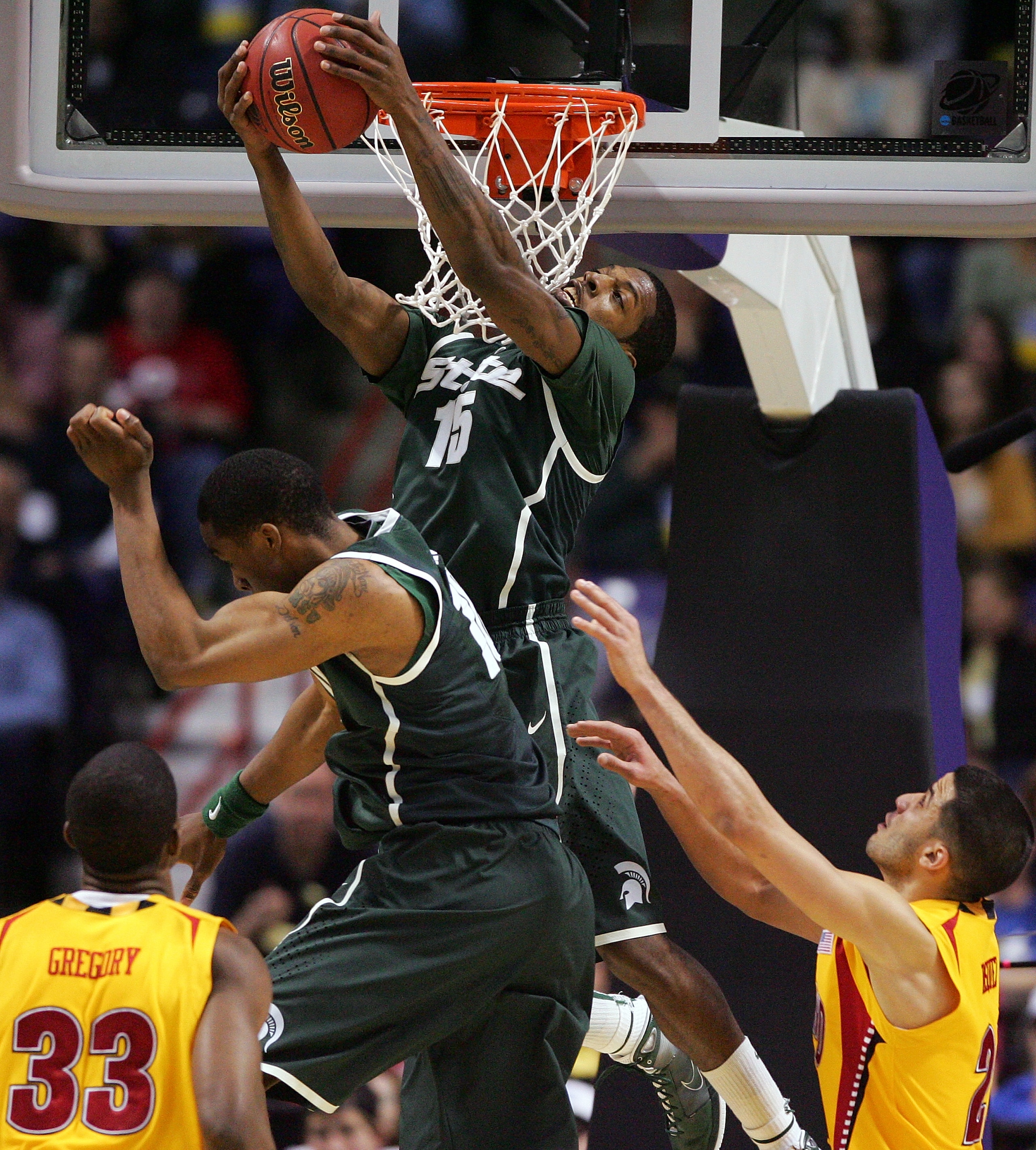 SPOKANE, WA - MARCH 21: Durrell Summers #15 of the Michigan State Spartans shoots over Greivis Vasquez #21 of the Maryland Terrapins during the second round of the 2010 NCAA men's basketball tournament at Spokane Arena on March 21, 2010 in Spokane, Washi SPOKANE, WA - MARCH 21: Durrell Summers #15 of the Michigan State Spartans shoots over Greivis Vasquez #21 of the Maryland Terrapins during the second round of the 2010 NCAA men's basketball tournament at Spokane Arena on March 21, 2010 in Spokane, Washi