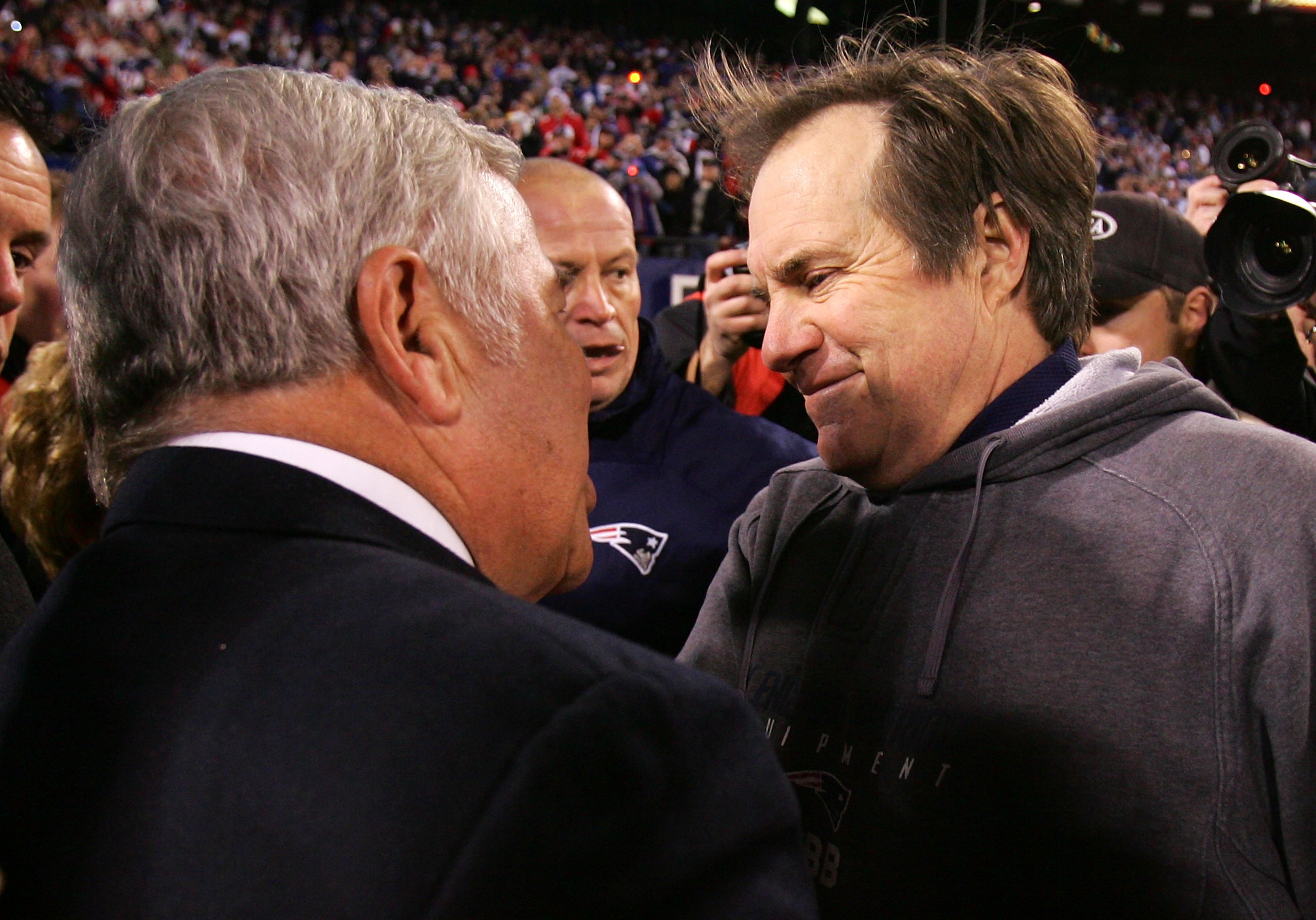 EAST RUTHERFORD, NJ - DECEMBER 29: Robert Kraft owner of the New England Patriots congratulates head coach Bill Belichick after the game against the New York Giants on December 29, 2007 at Giants Stadium in East Rutherford, New Jersey.  (Photo by Jim McIs