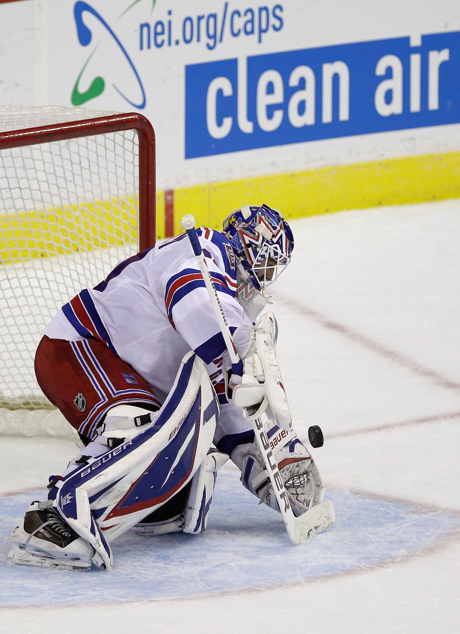 WASHINGTON, DC - FEBRUARY 25:  Goalie Henrik Lundqvist #30 makes a save against the Washington Capitals at the Verizon Center on February 25, 2011 in Washington, DC. The Rangers won 6-0.  (Photo by Rob Carr/Getty Images)